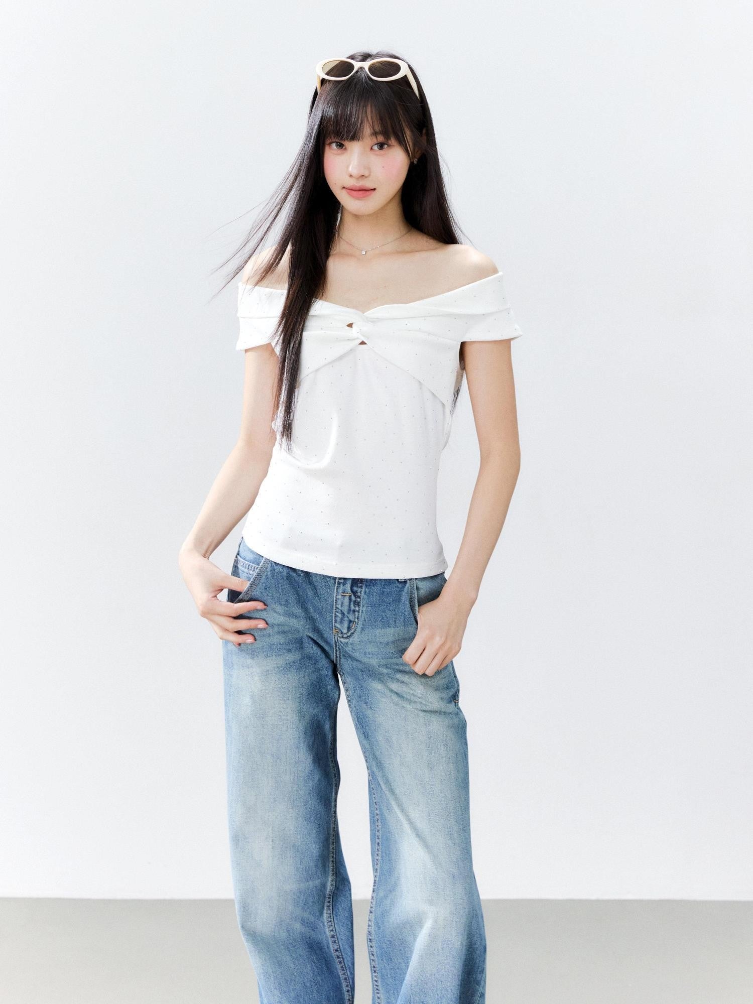 Hypoekai Rhinestone Off Shoulder Slim Fit Women's Short Sleeve T-shirts