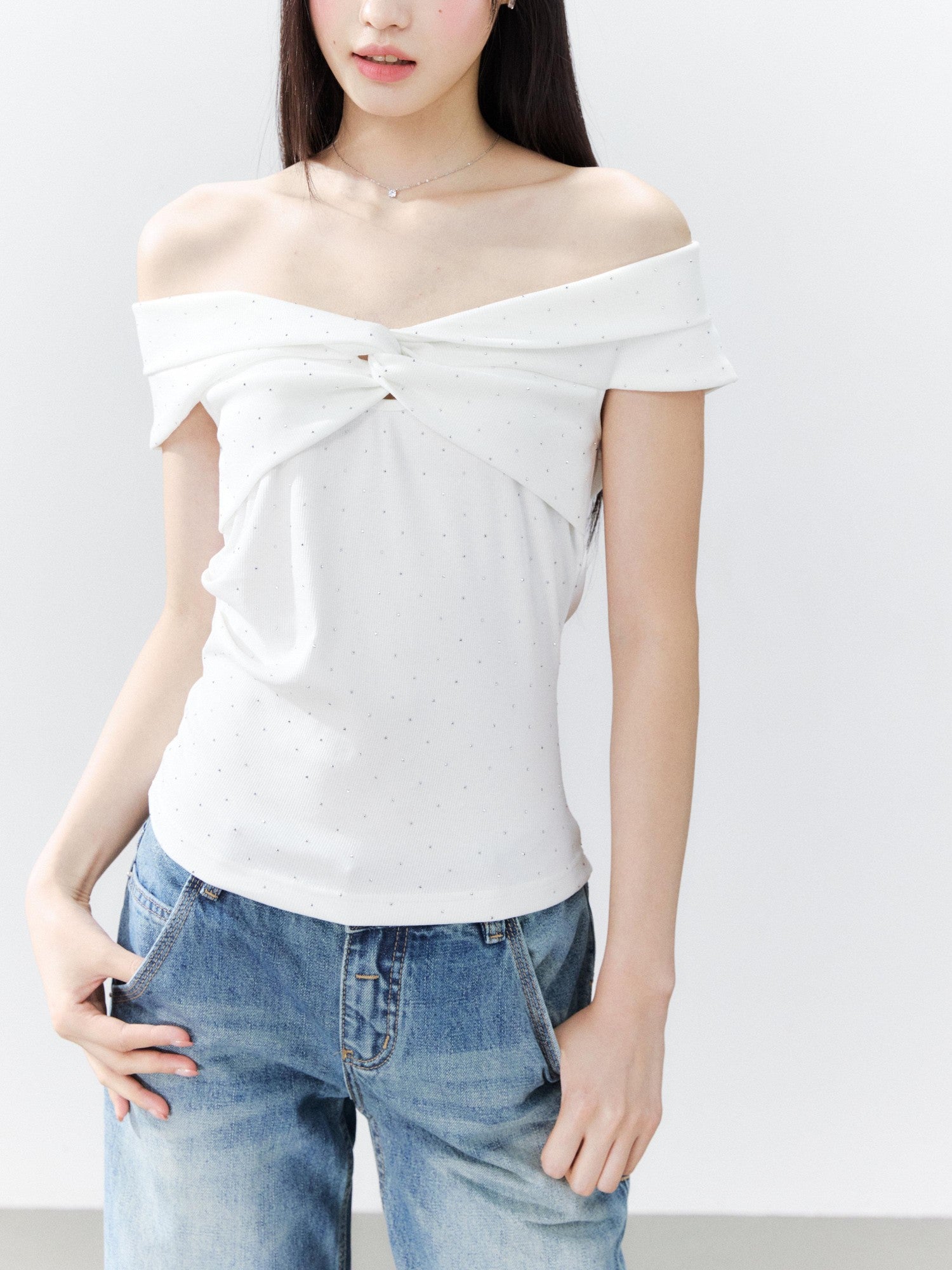 Hypoekai Rhinestone Off Shoulder Slim Fit Women's Short Sleeve T-shirts