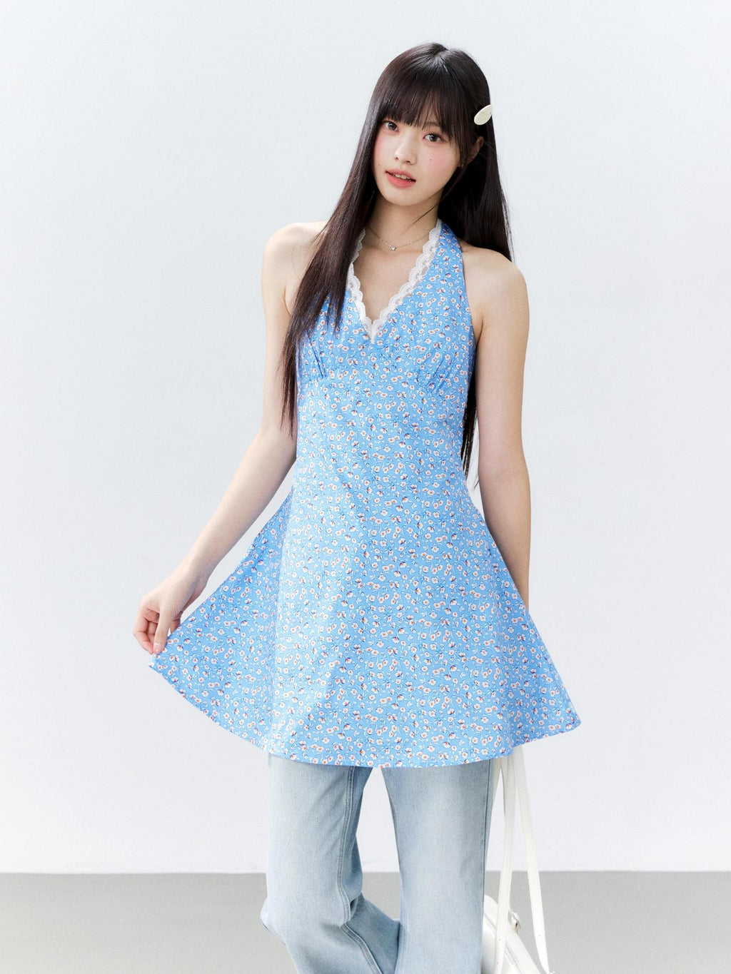 Hypoekai Small Floral Lace Trim V-neck Slim Fit Women's Halter Mini Dresses