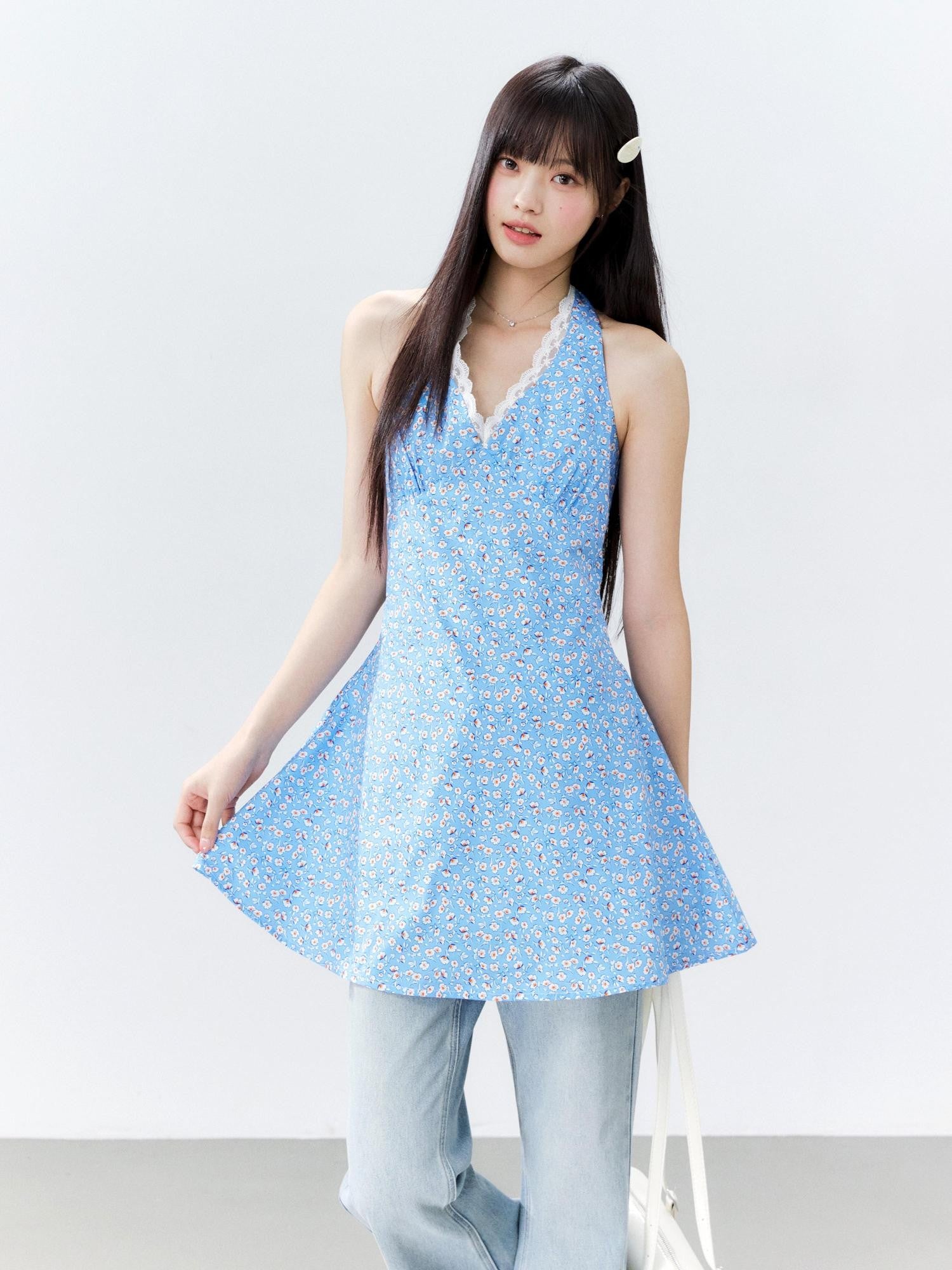 Hypoekai Small Floral Lace Trim V-neck Slim Fit Women's Halter Mini Dresses