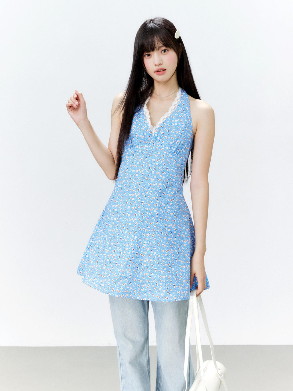 Hypoekai Small Floral Lace Trim V-neck Slim Fit Women's Halter Mini Dresses