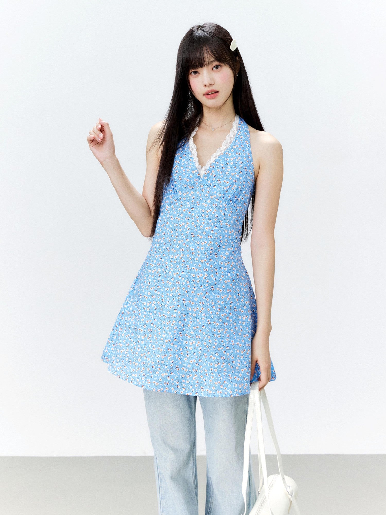 Hypoekai Small Floral Lace Trim V-neck Slim Fit Women's Halter Mini Dresses