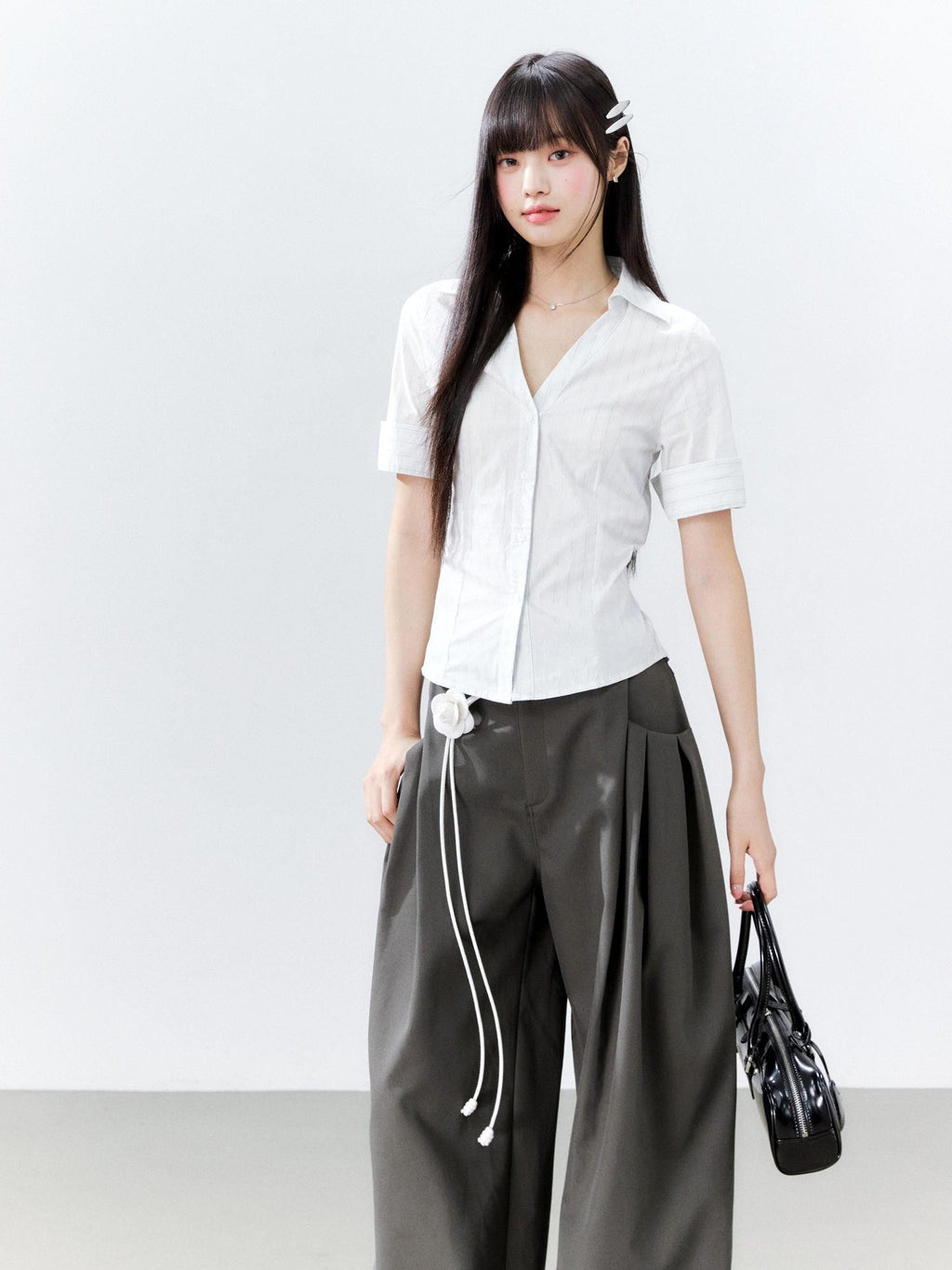 Hypoekai Striped V-neck Tie Waist Cinched Slim Women's Short Sleeve T-shirts