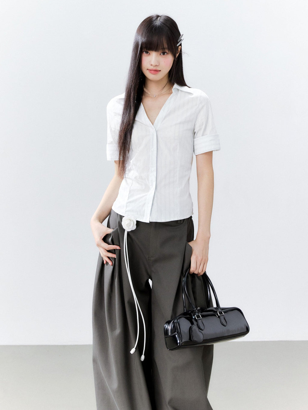 Hypoekai Striped V-neck Tie Waist Cinched Slim Women's Short Sleeve T-shirts