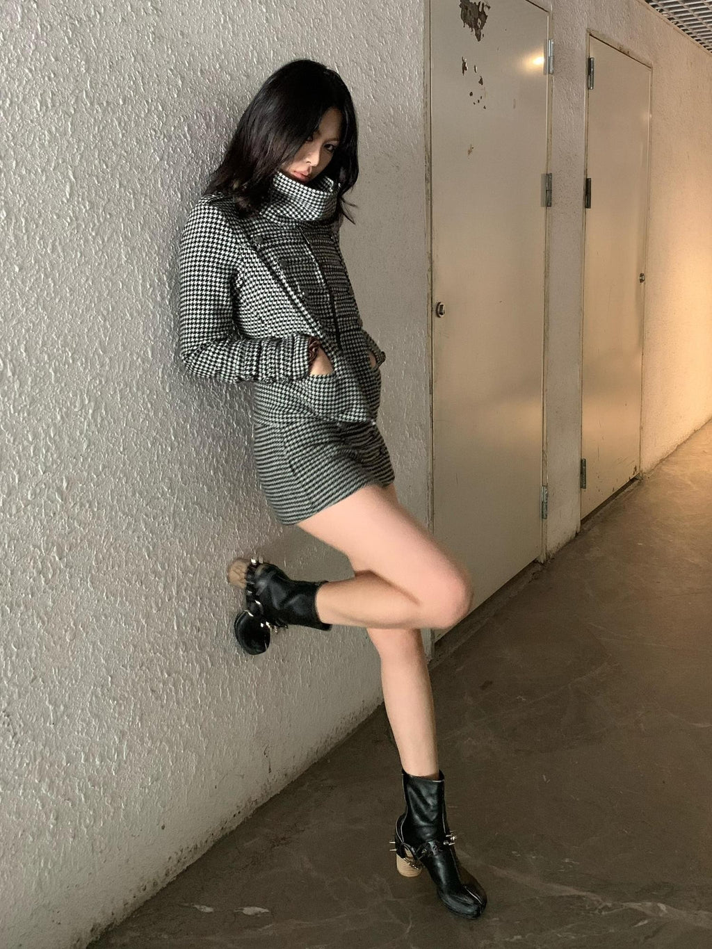 Imdelusion Houndstooth Court Stand Collar Zip Slit Hem Women's Wool Matching Skirt Sets