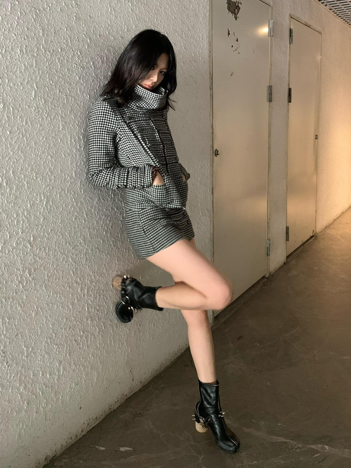 Imdelusion Houndstooth Court Stand Collar Zip Slit Hem Women's Wool Matching Skirt Sets