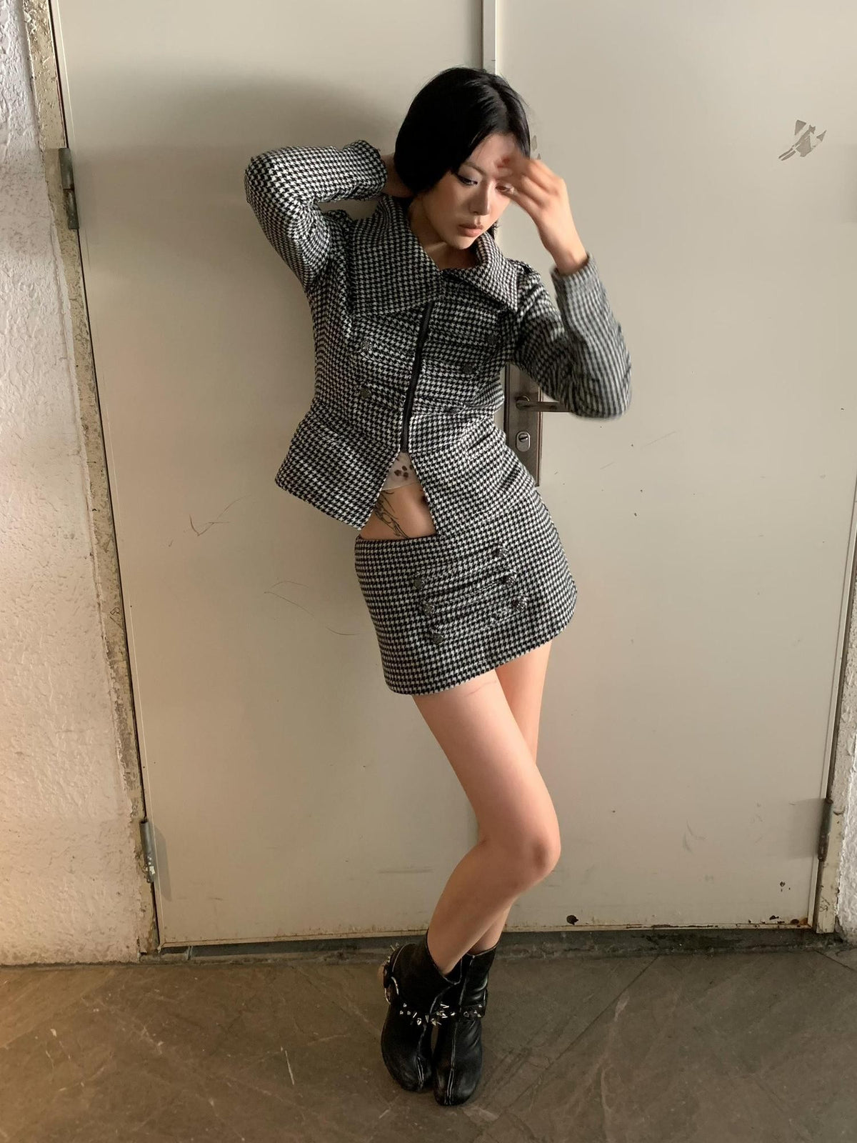 Imdelusion Houndstooth Court Stand Collar Zip Slit Hem Women's Wool Matching Skirt Sets