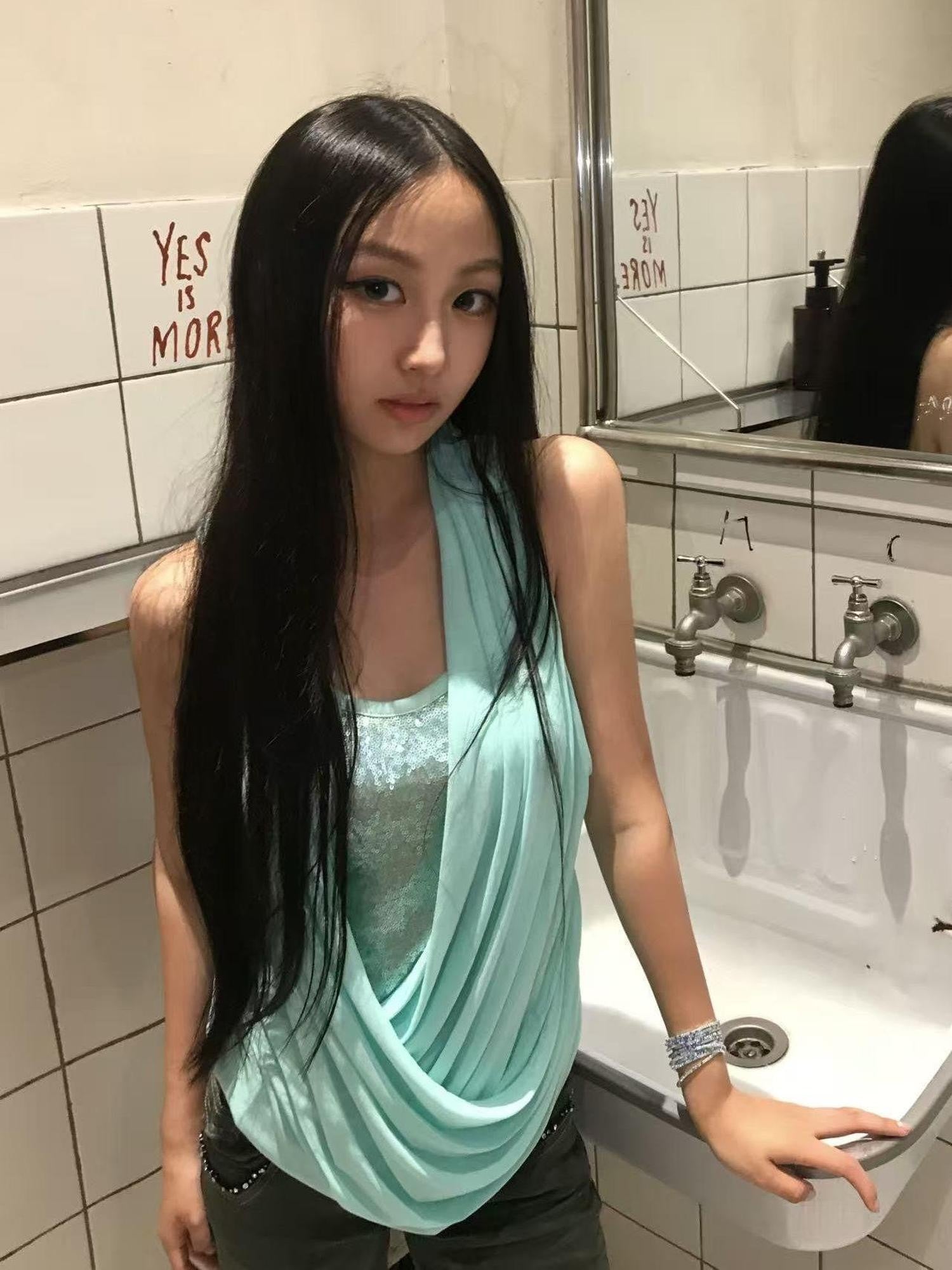 Imdelusion Mint Green Sequin Double Layer Draped Off Shoulder Women's Cotton Halter Tops