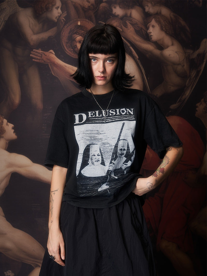 Imdelusion_Washed_Figure_Graphic_Boxy_Short_Women's_Cotton_Oversized_T-shirts_800450231174_MISSTT