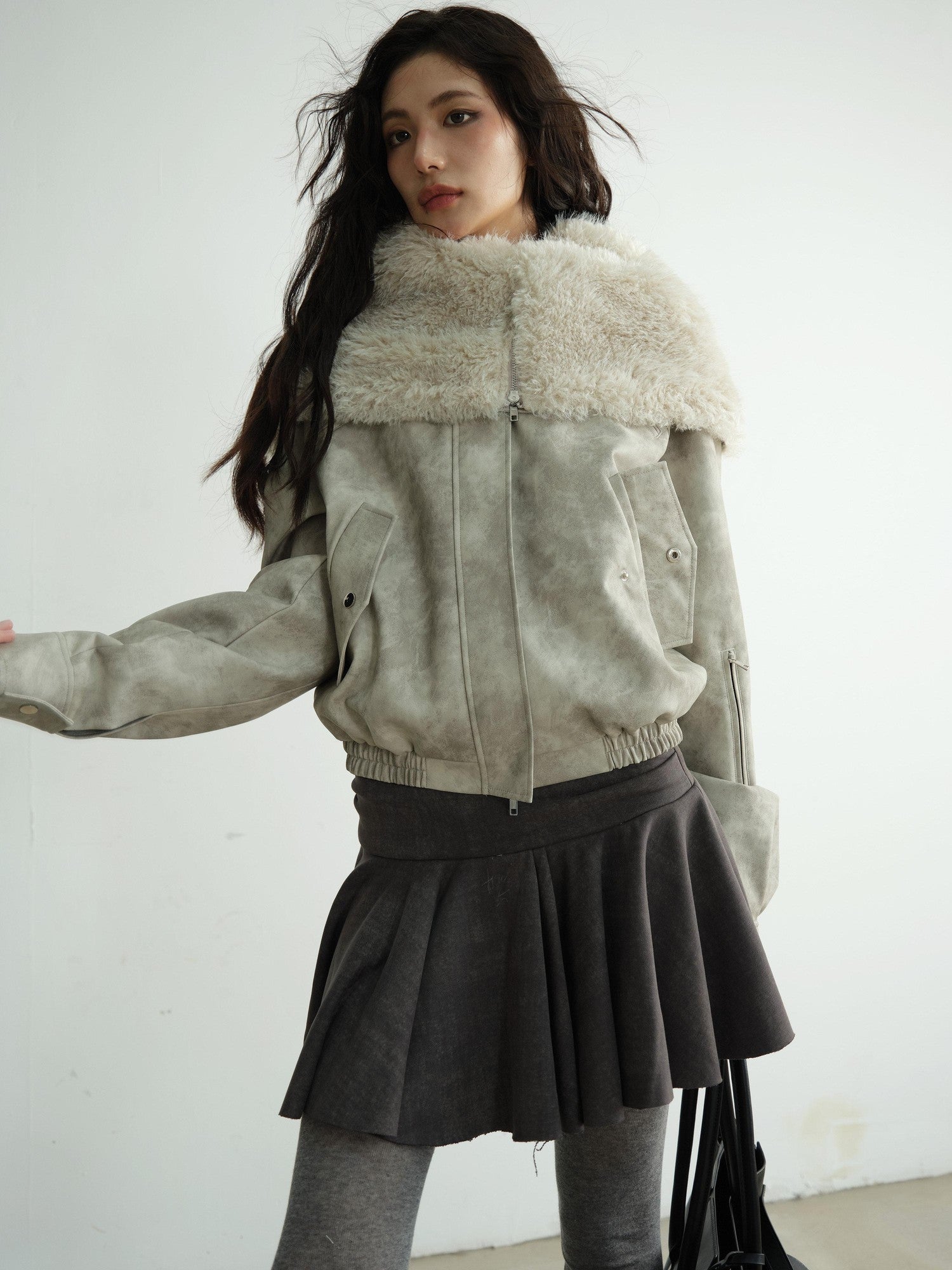 Jnylon studios Apricot Vintage Oversized Fur Collar Hooded Padded Women's Pu Leather Jackets