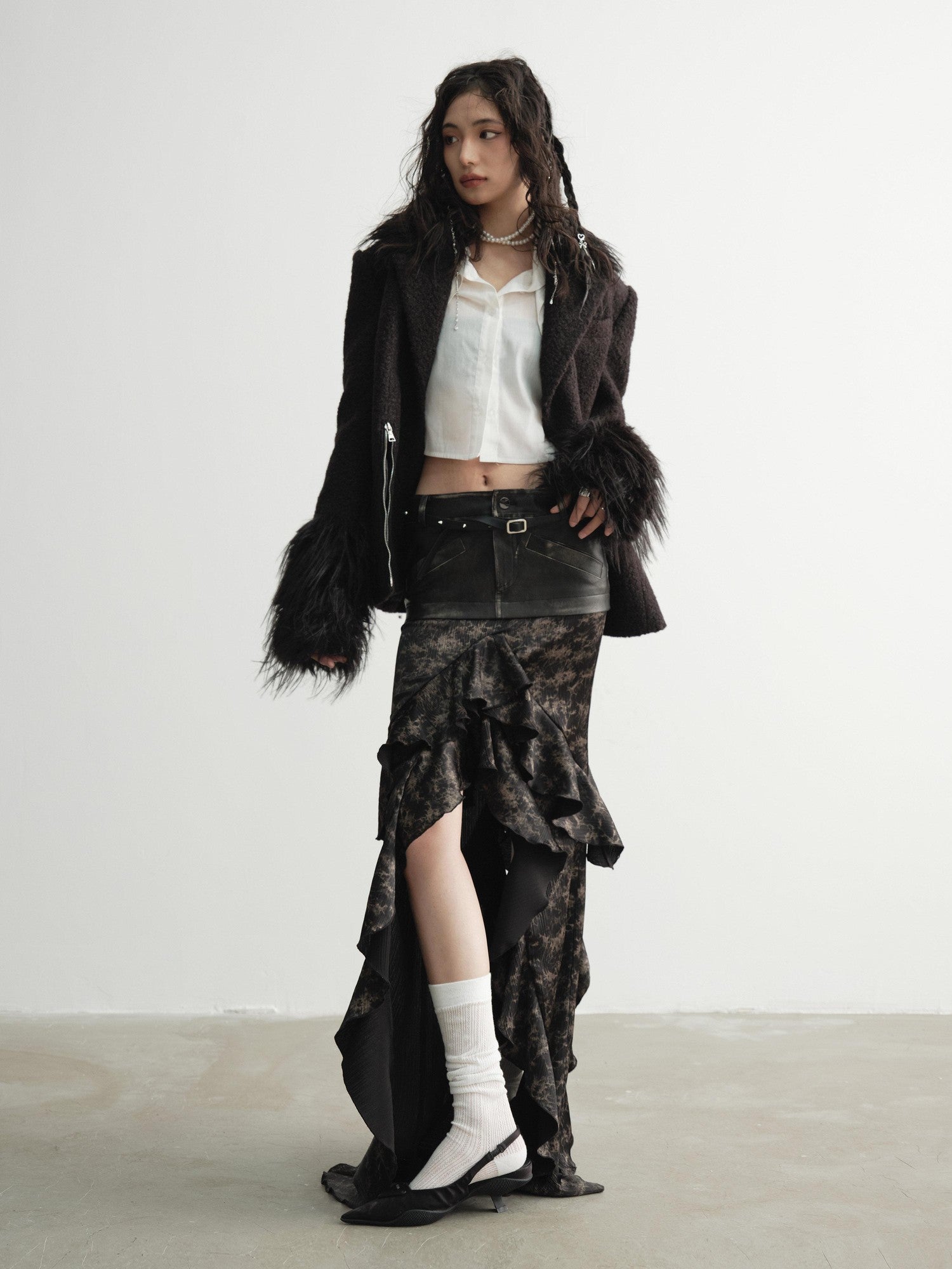 Jnylon studios Black Faux Fox Fur Patch Waist Cinch Slant Placket Women's Wool Casual Jackets