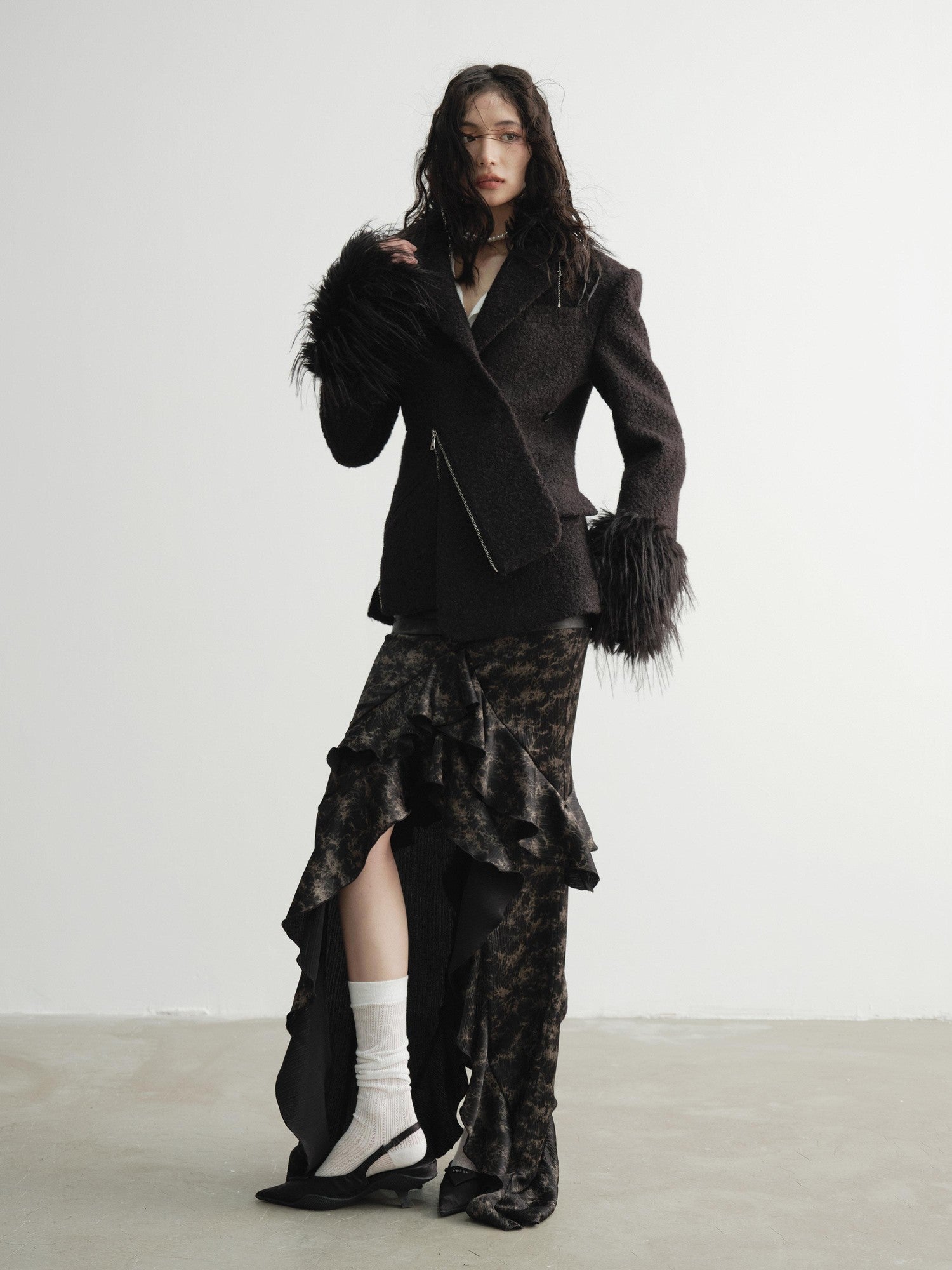 Jnylon studios Black Faux Fox Fur Patch Waist Cinch Slant Placket Women's Wool Casual Jackets