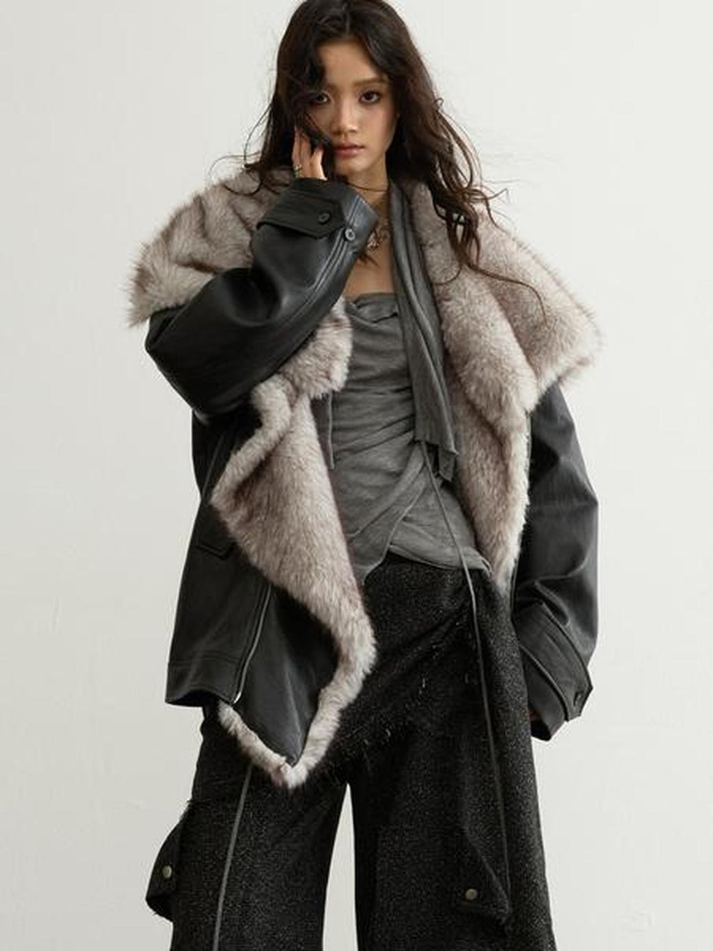 Jnylon studios Black Urban Nomadic Detachable Fur Collar Women's Pu Leather Jackets