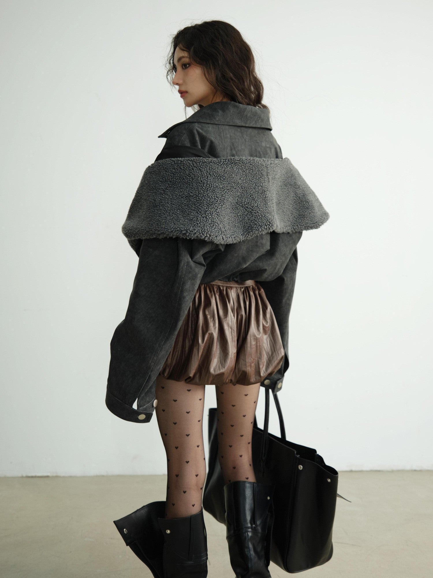 Jnylon studios Dark Crinkled Vintage Ballet Pumpkin Lantern Women's Pu Leather Skorts