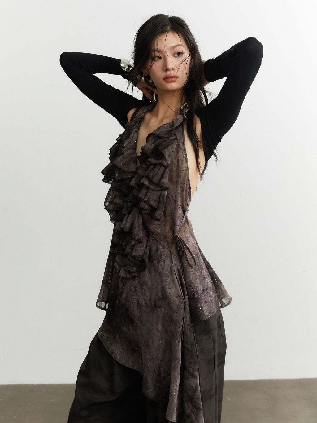 Jnylon studios Dark Witch Calla Lily Metal Buckle Asymmetrical Women's Polyester Halter Tops