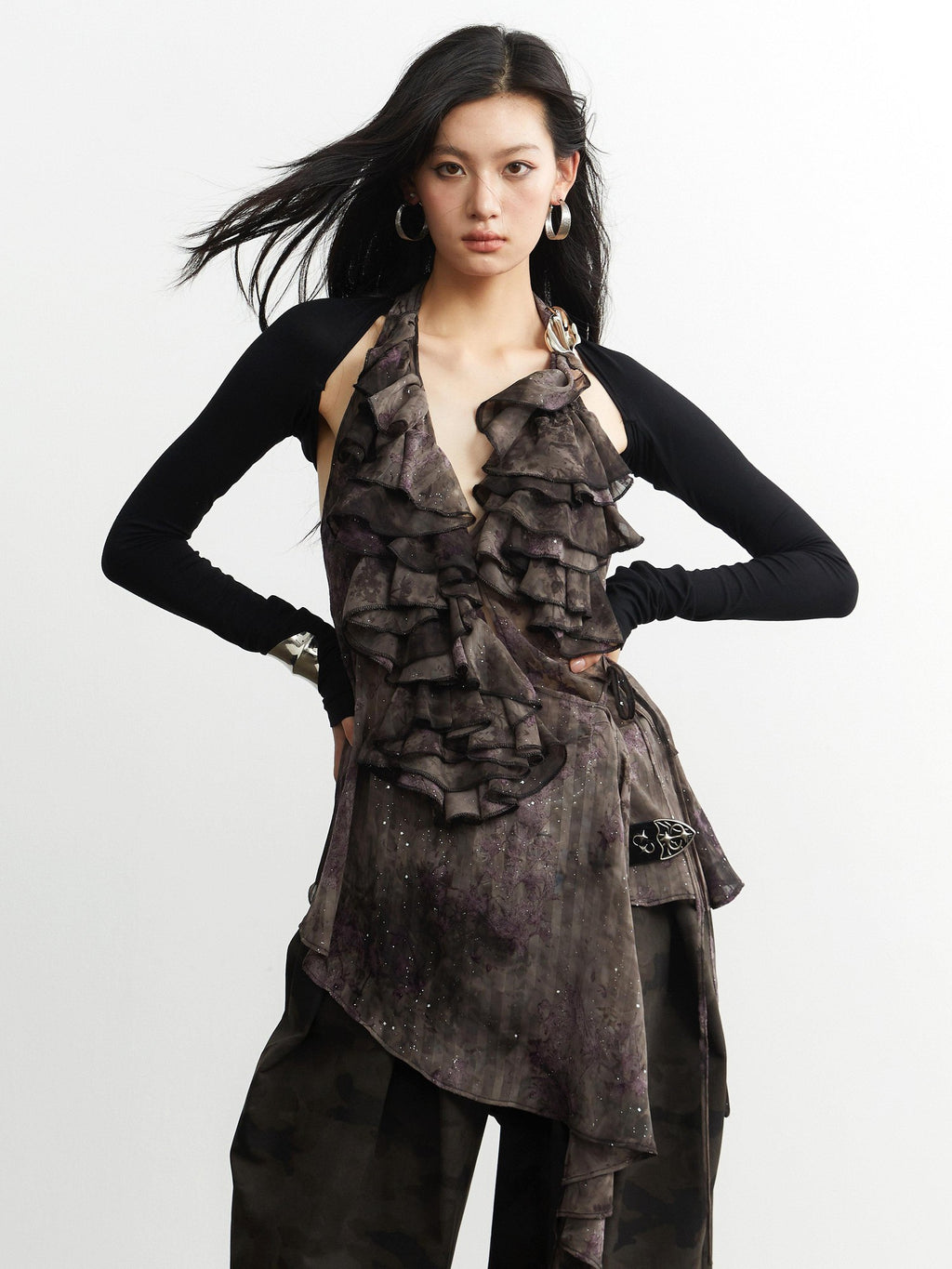 Jnylon studios Dark Witch Calla Lily Metal Buckle Asymmetrical Women's Polyester Halter Tops
