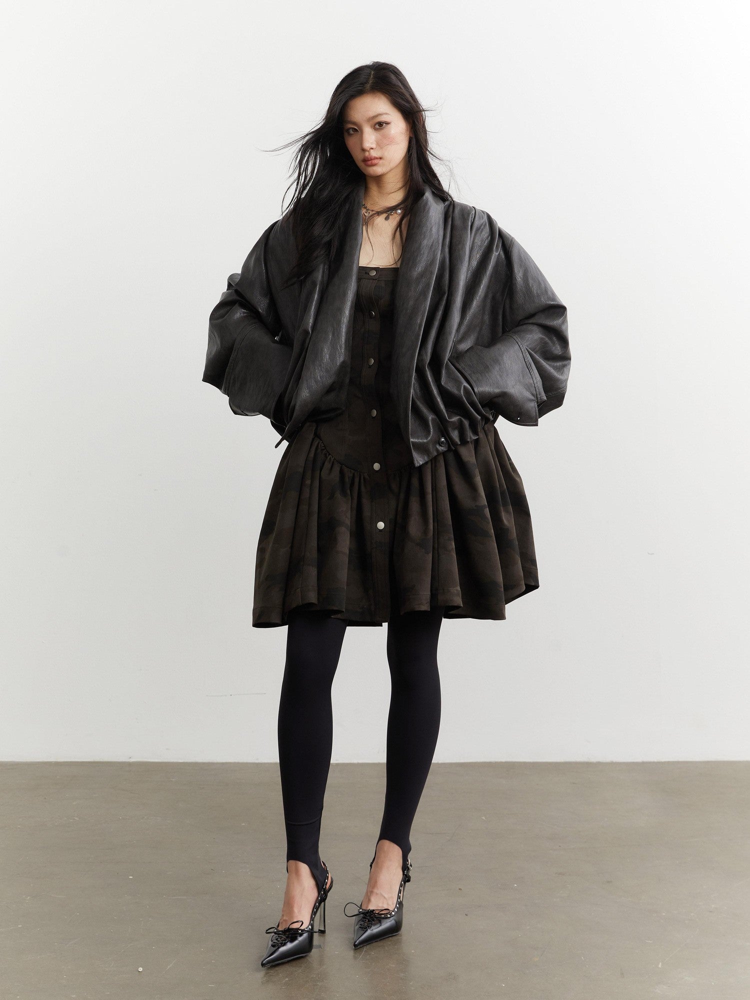 Jnylon studios Ebony Brown Retro Pleated Oversized Women's Pu Leather Jackets