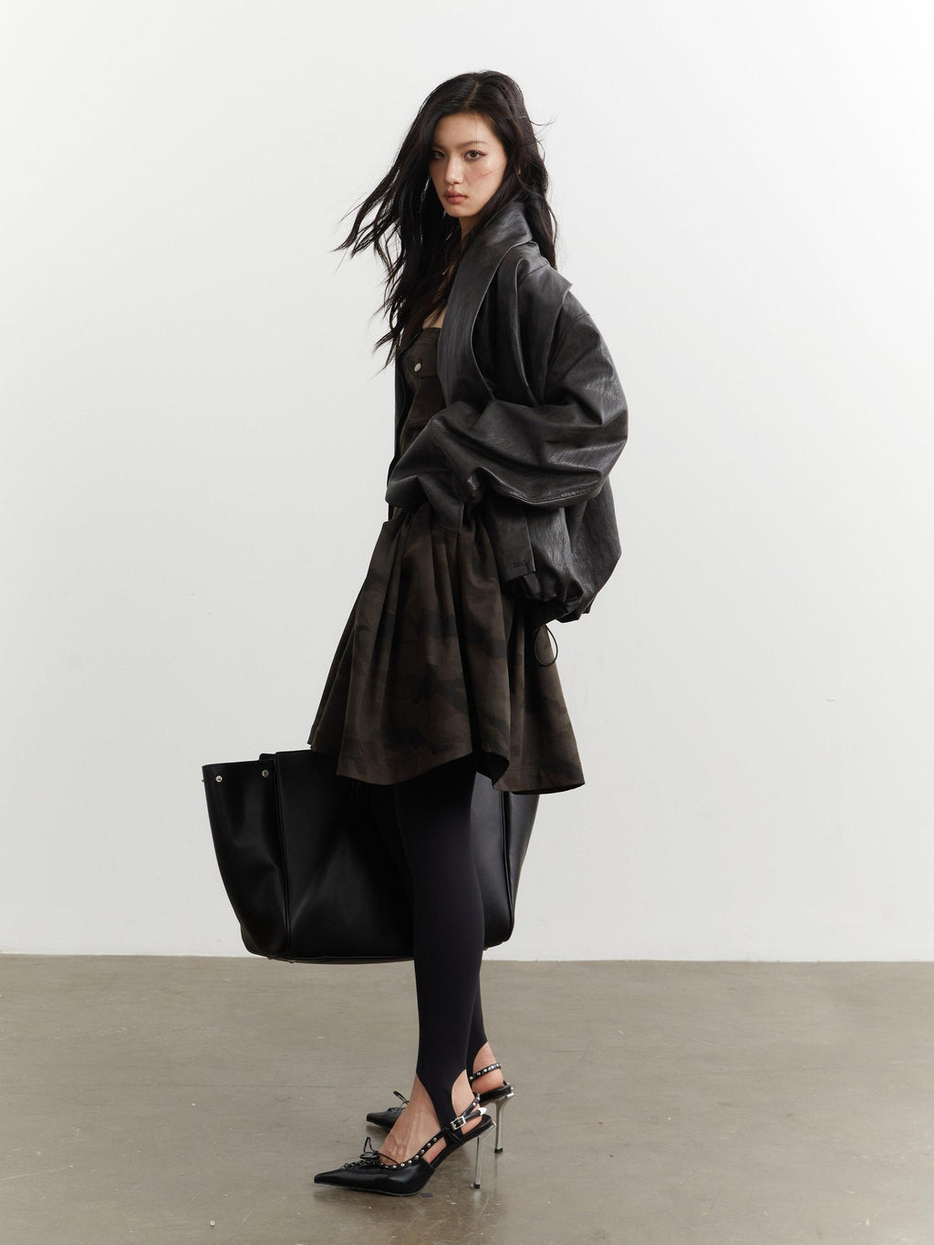 Jnylon studios Ebony Brown Retro Pleated Oversized Women's Pu Leather Jackets