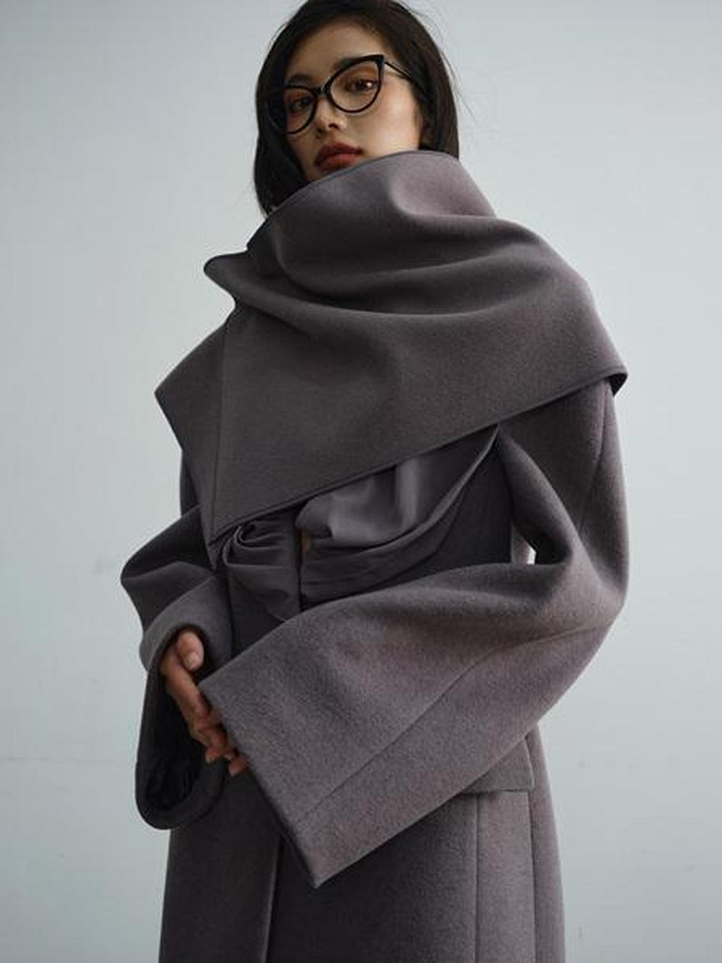 Jnylon studios Faux Silk Scarf Splice Asymmetrical Ultra Low Neck Women's Wool Blend Long Coats