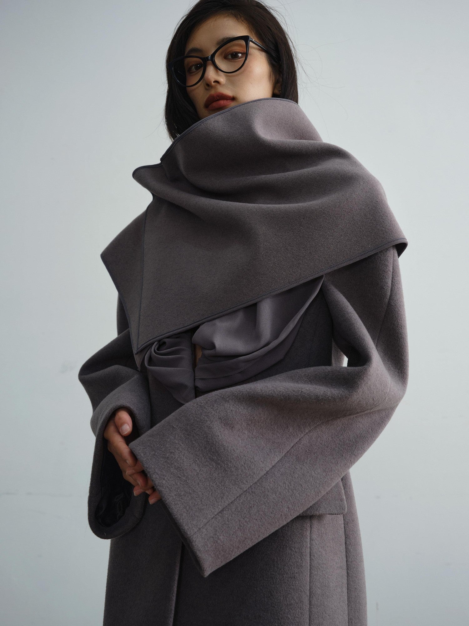 Jnylon studios Faux Silk Scarf Splice Asymmetrical Ultra Low Neck Women's Wool Blend Long Coats