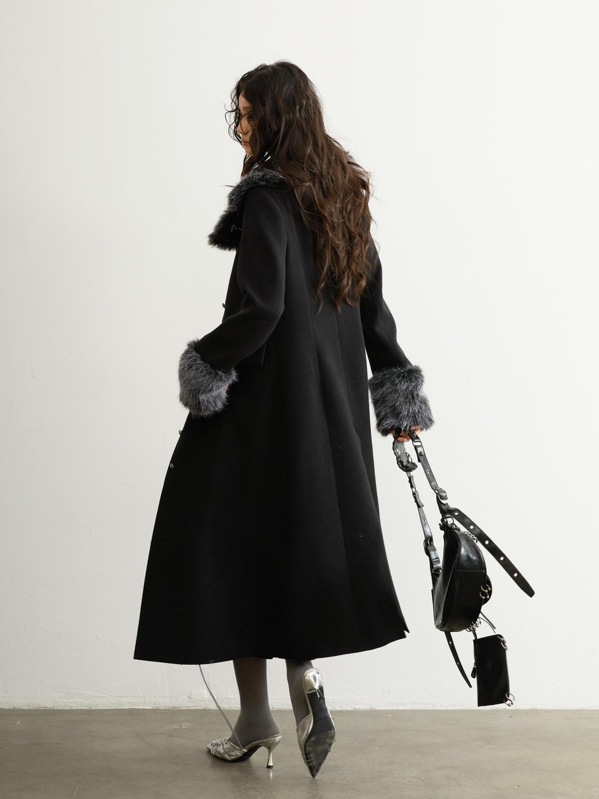 Jnylon studios Fur Trim Asymmetric Button Wool Blend Women's Long Coats