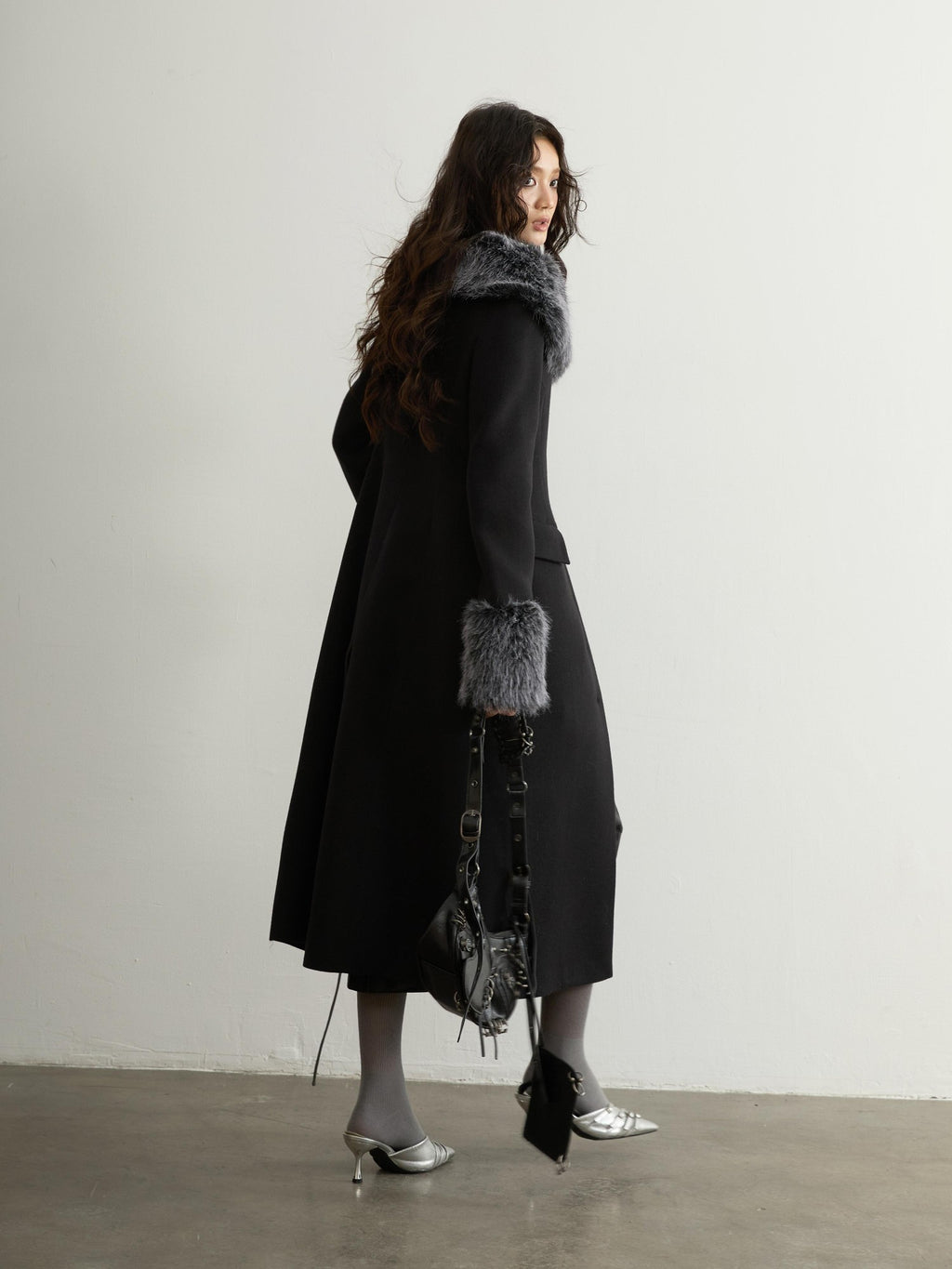 Jnylon studios Fur Trim Asymmetric Button Wool Blend Women's Long Coats