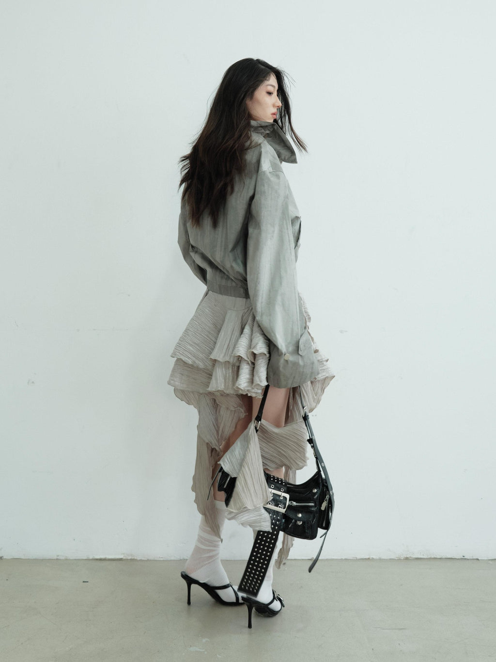 Jnylon studios Gray Barn Style Distressed Print Women's Lightweight Cropped Jackets