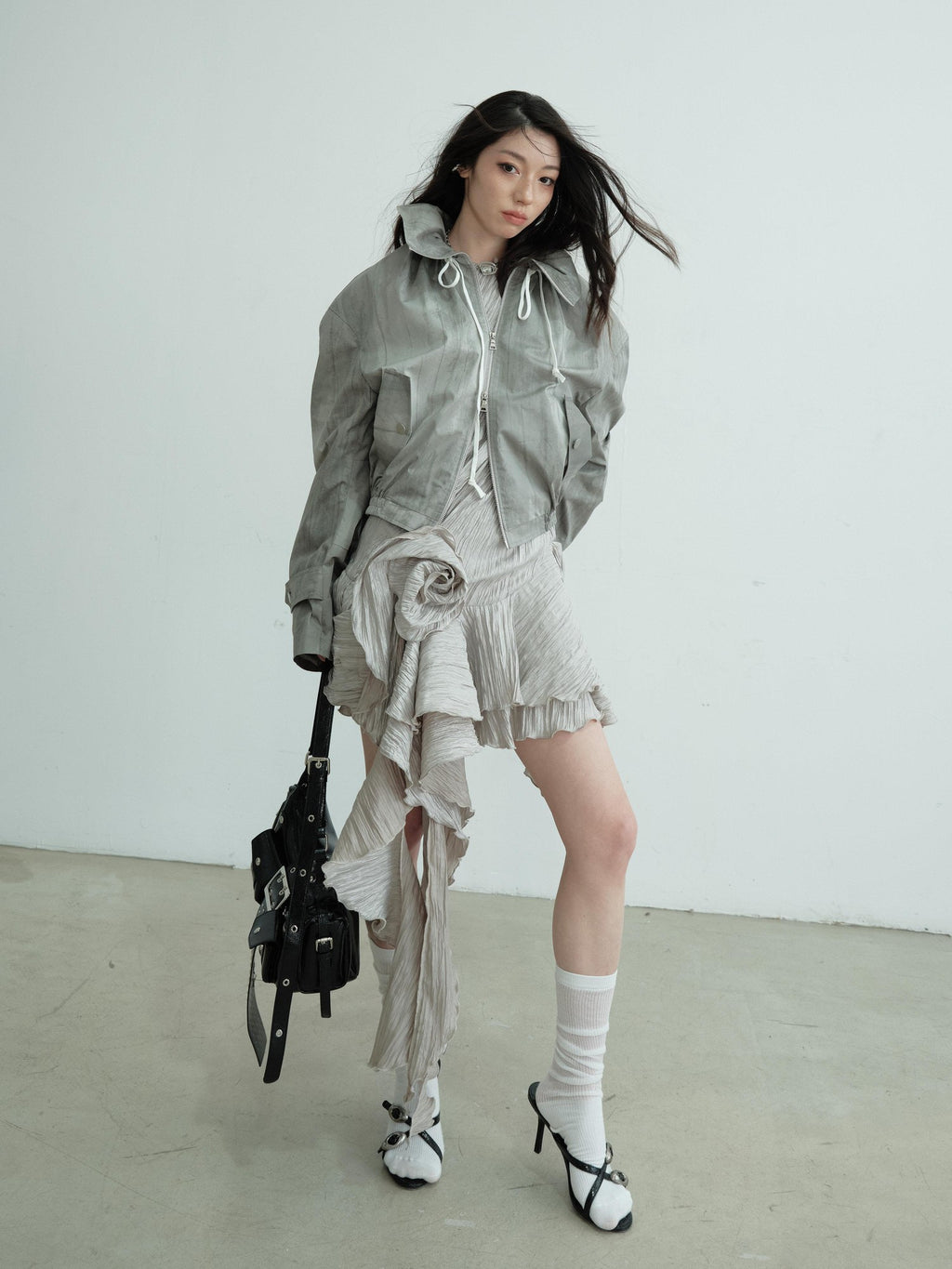Jnylon studios Gray Barn Style Distressed Print Women's Lightweight Cropped Jackets