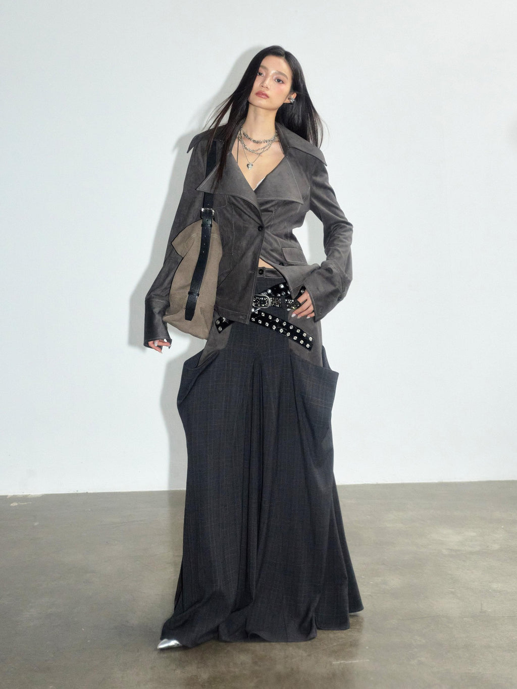 Jnylon studios Gray Contrast Spliced Pleated Pocket Women's Polyester Maxi Skirts