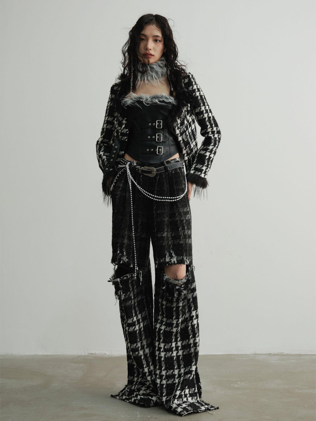Jnylon studios Houndstooth Fuzzy Patch Low Collar Dark Punk Women's Boucle Cropped Jackets