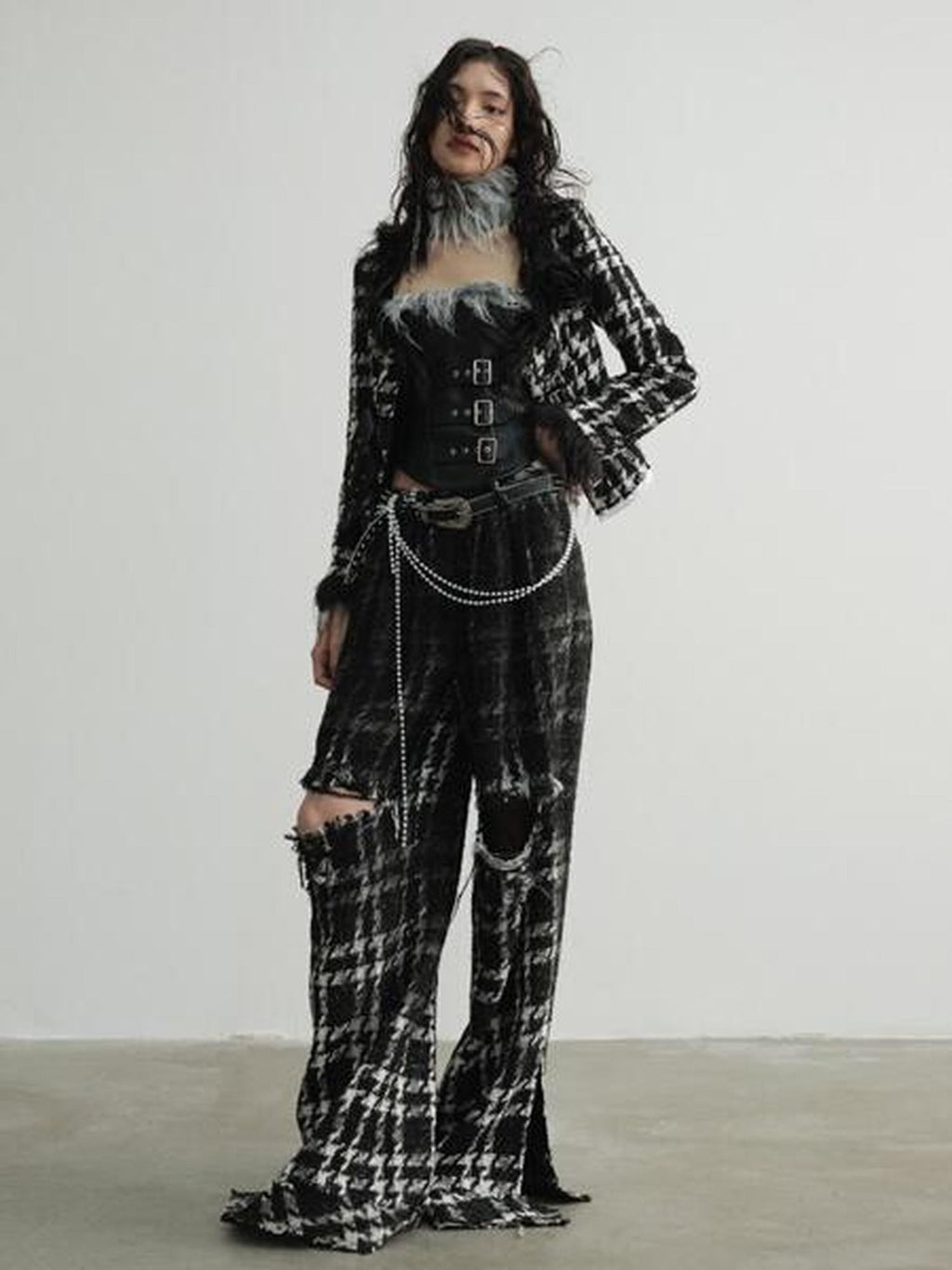 Jnylon studios Houndstooth Fuzzy Patch Low Collar Dark Punk Women's Boucle Cropped Jackets