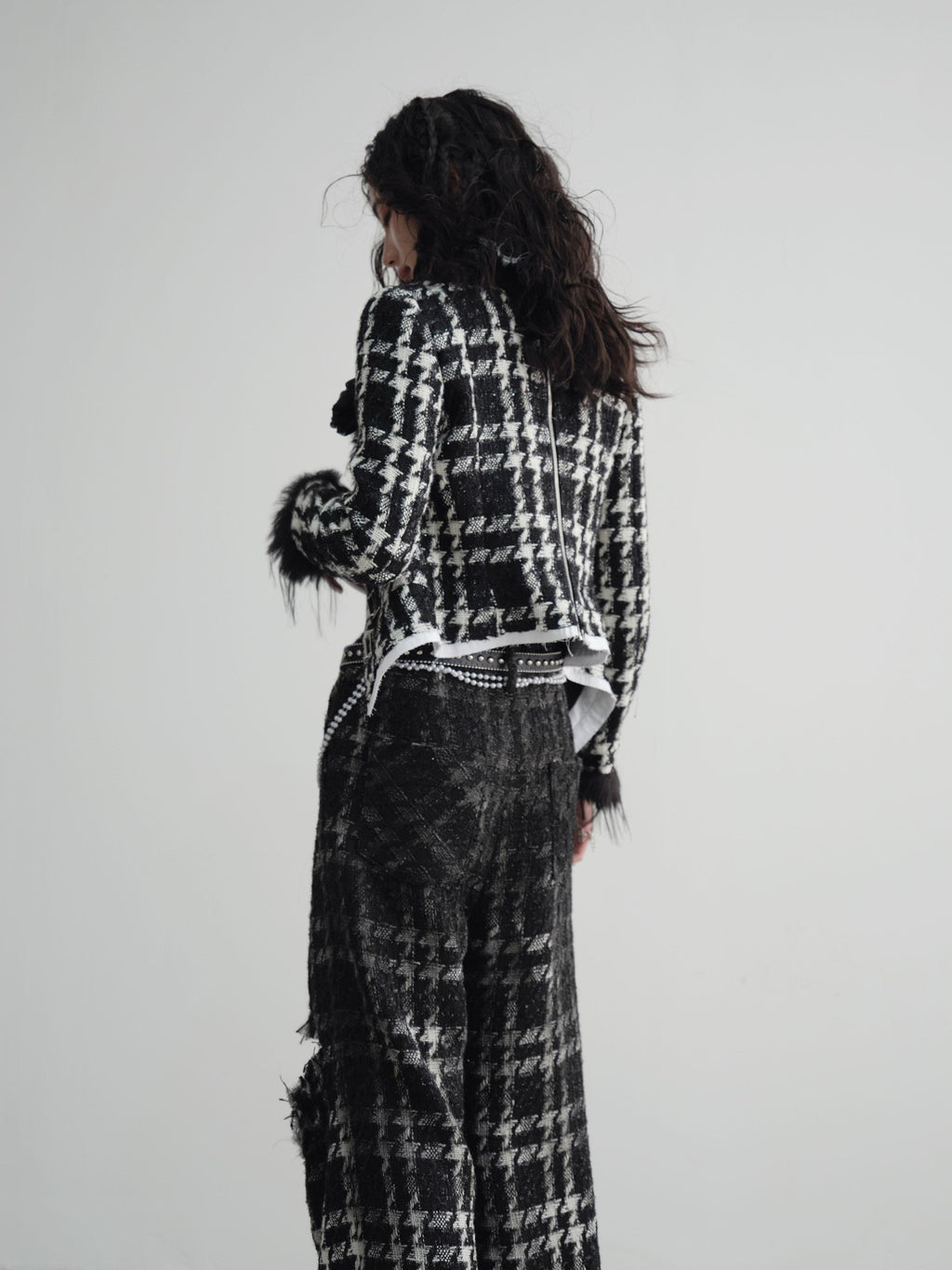 Jnylon studios Houndstooth Fuzzy Patch Low Collar Dark Punk Women's Boucle Cropped Jackets