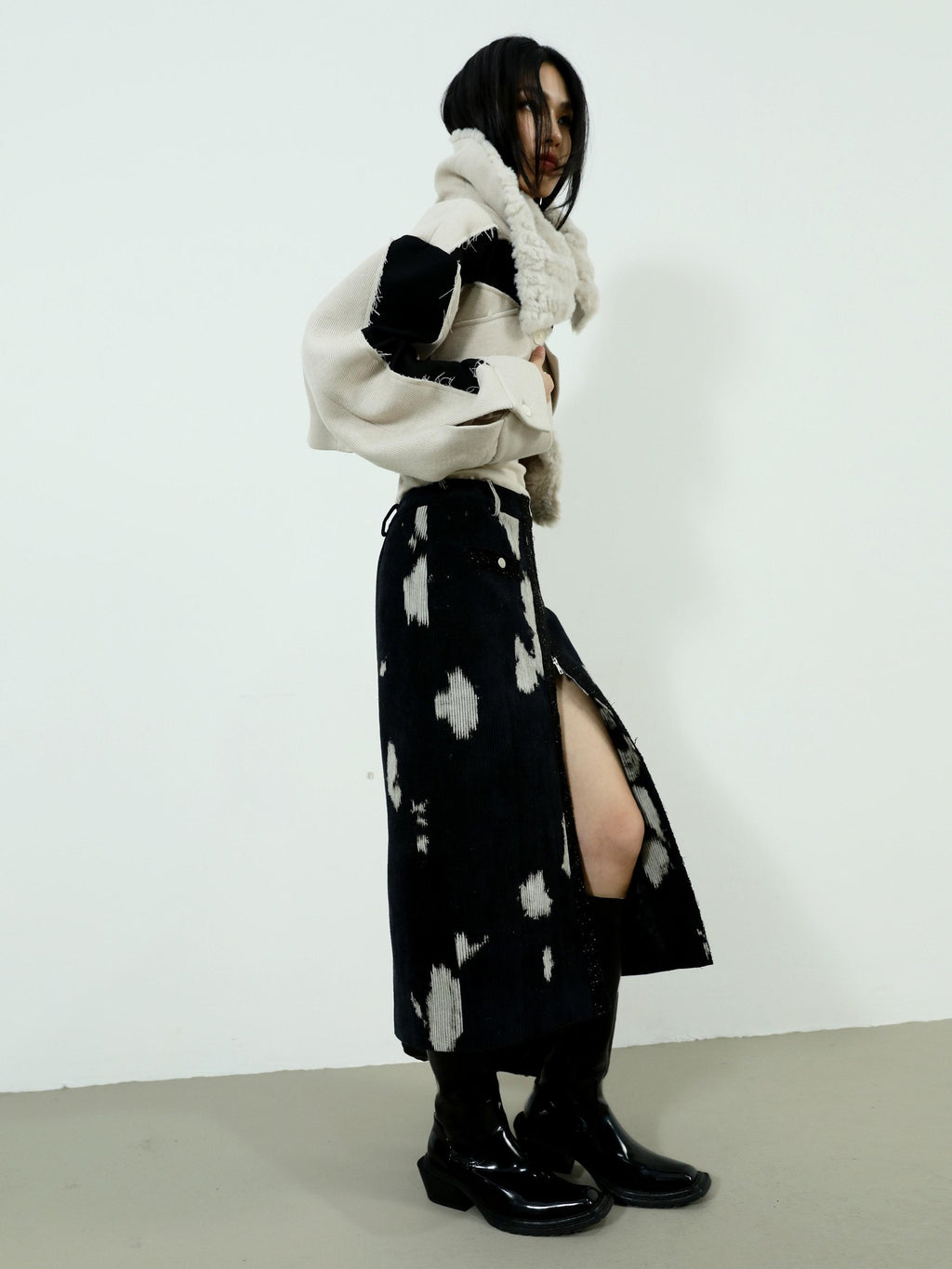 Jnylon studios Off White Colorblock Frayed Edge Patchwork Large Lapel Women's Cropped Jackets