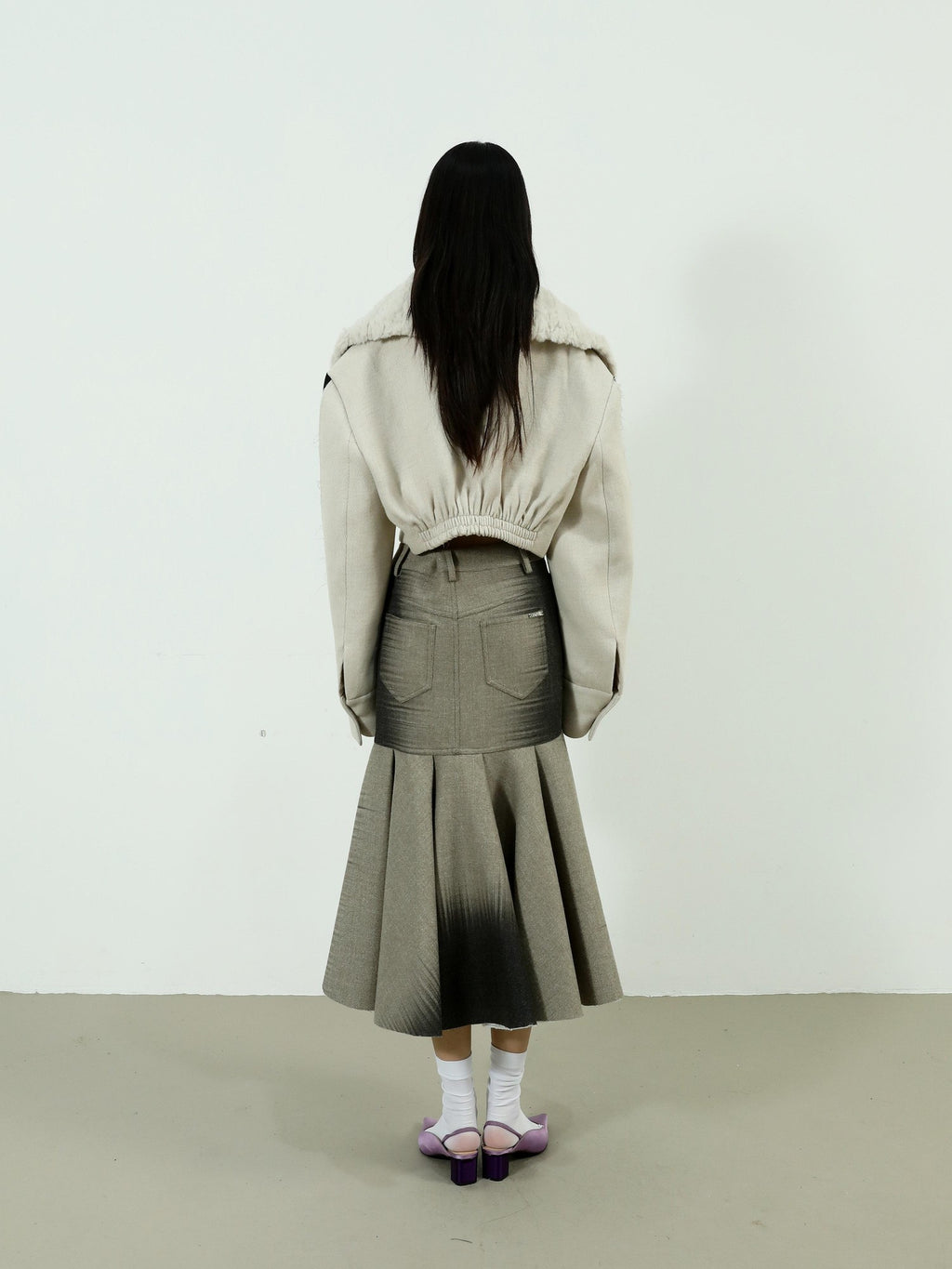Jnylon studios Off White Colorblock Frayed Edge Patchwork Large Lapel Women's Cropped Jackets