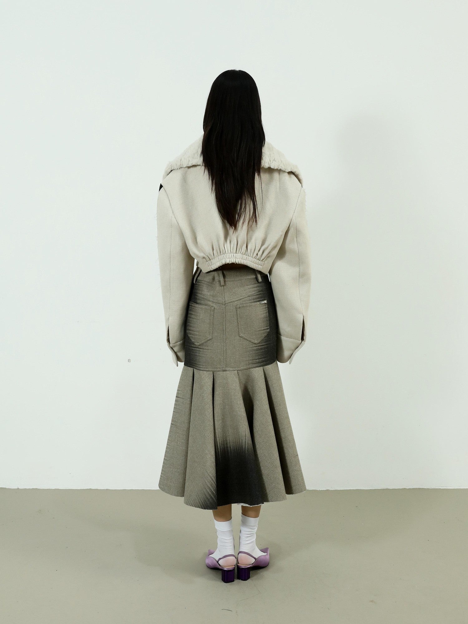 Jnylon studios Off White Colorblock Frayed Edge Patchwork Large Lapel Women's Cropped Jackets