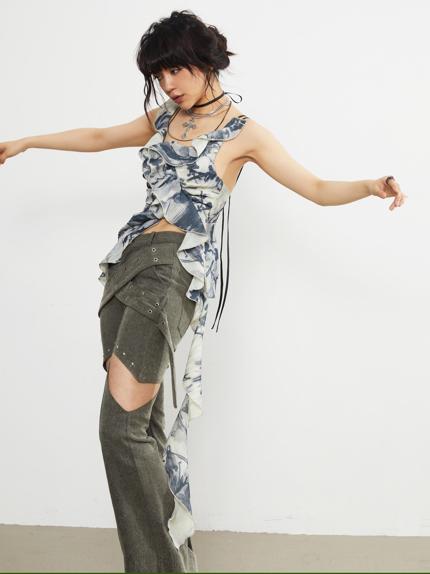 Jnylon studios Punk Gothic Dark Romantic Print Ruffle Square Neck Women's Polyester Camisoles