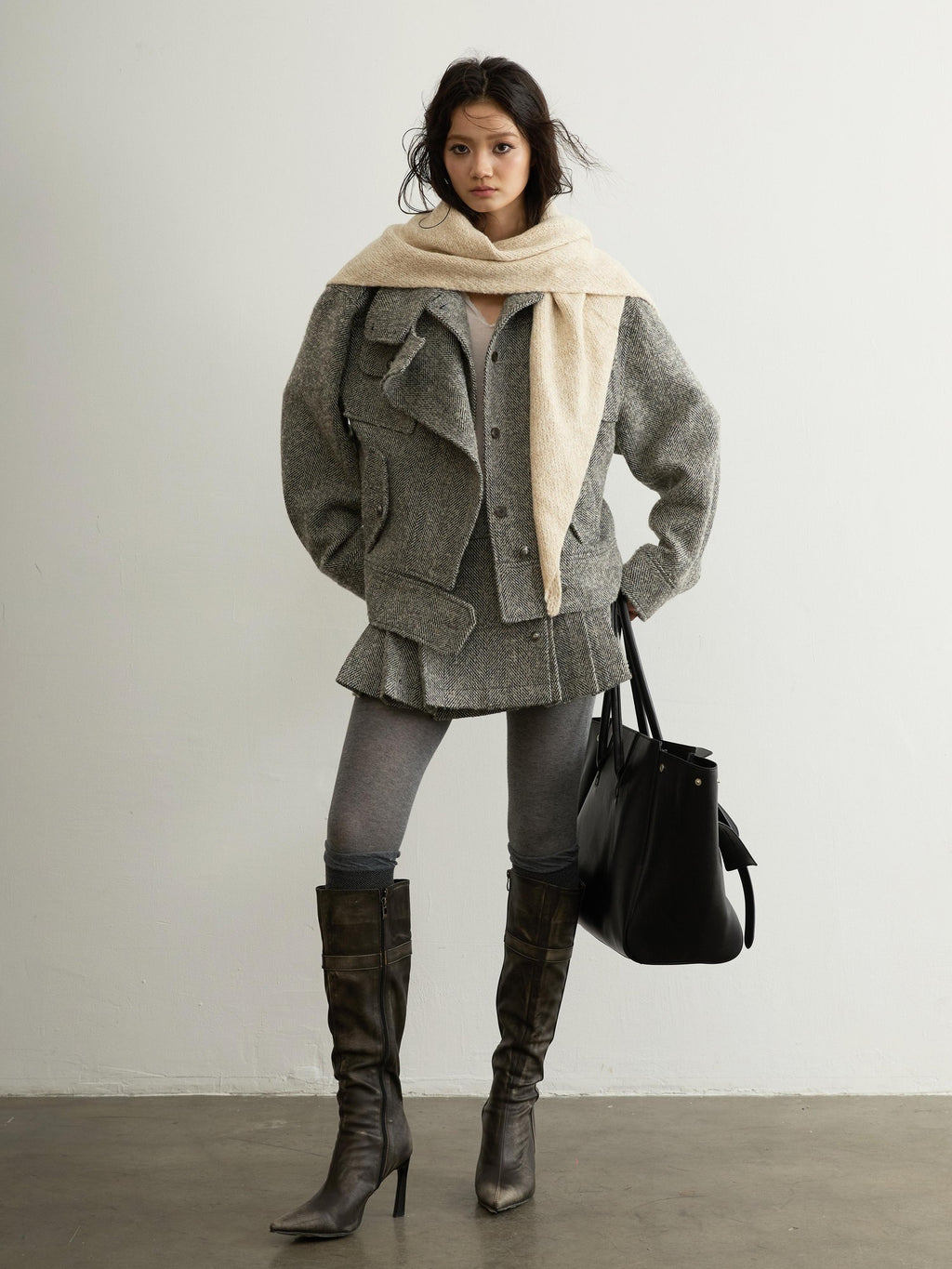 Jnylon studios Utility Herringbone Wool Blend Short Women's Casual Jackets