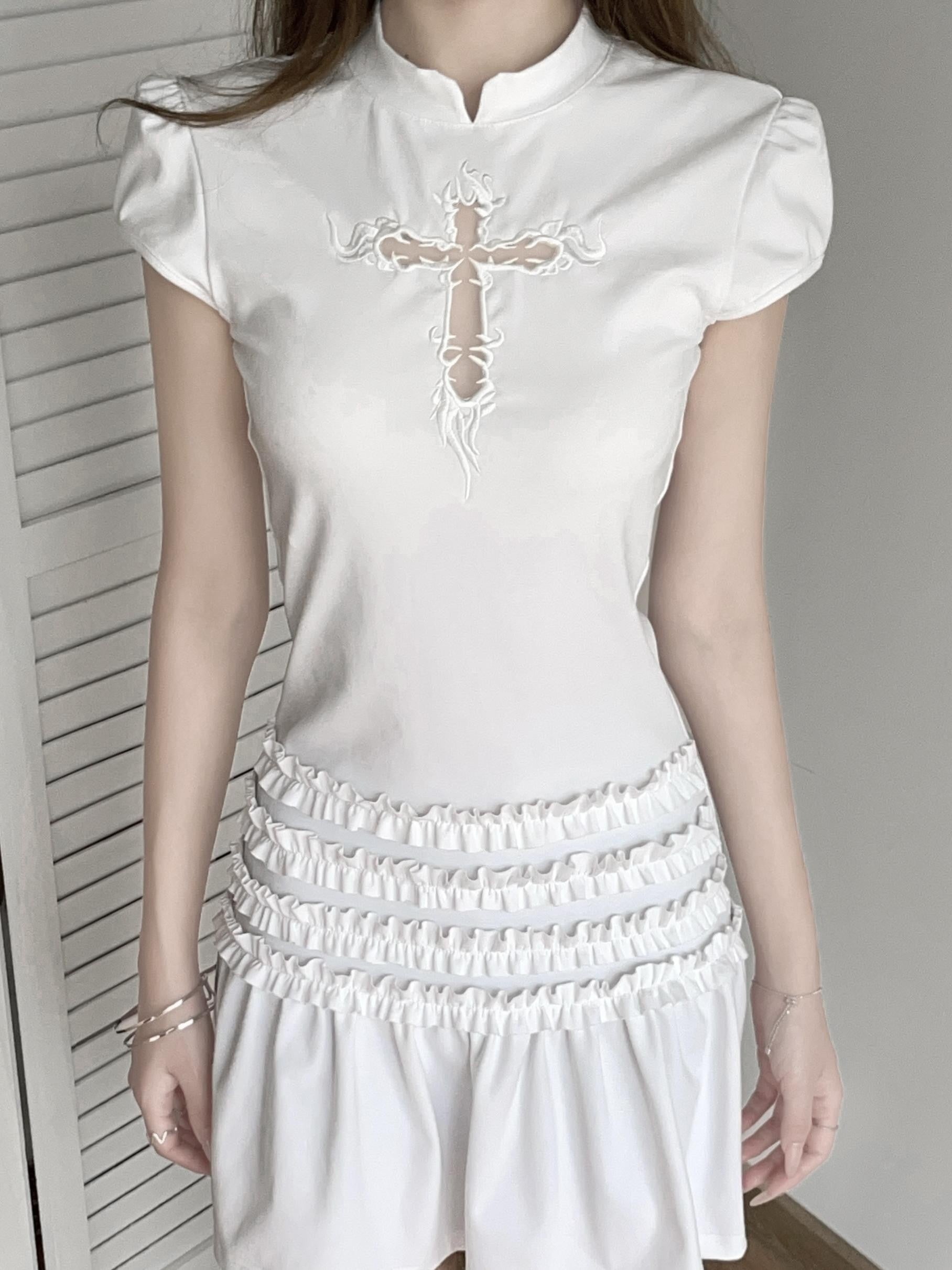 Kyouko_Baby_Black_White_Cross_Gothic_Fitted_Slimming_Women's_Cheongsam_Dresses_793625676961_MISSTT