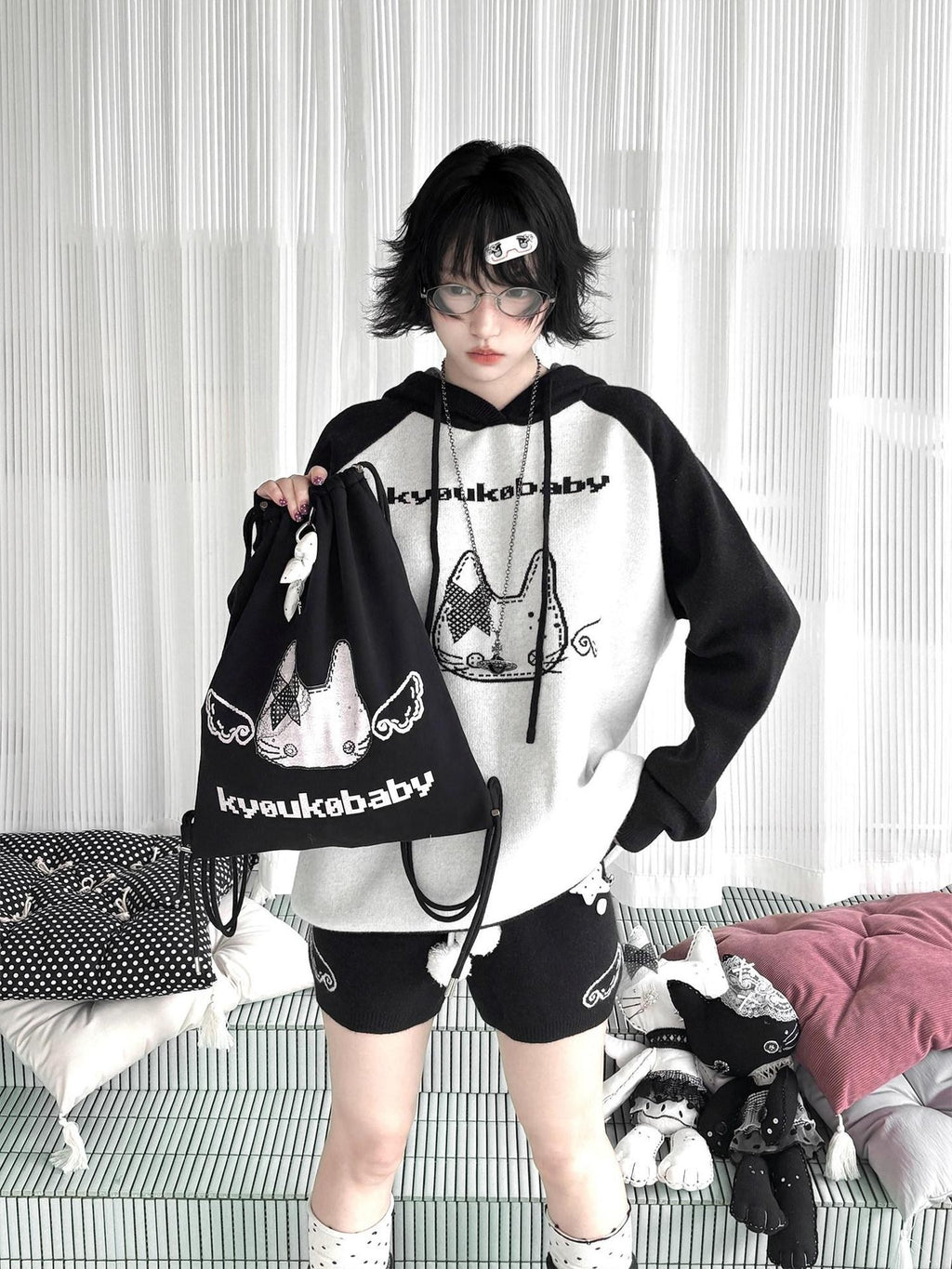 Kyouko Baby Printed Wing Oversized Women's Knit Black White Gray Sweatshirts