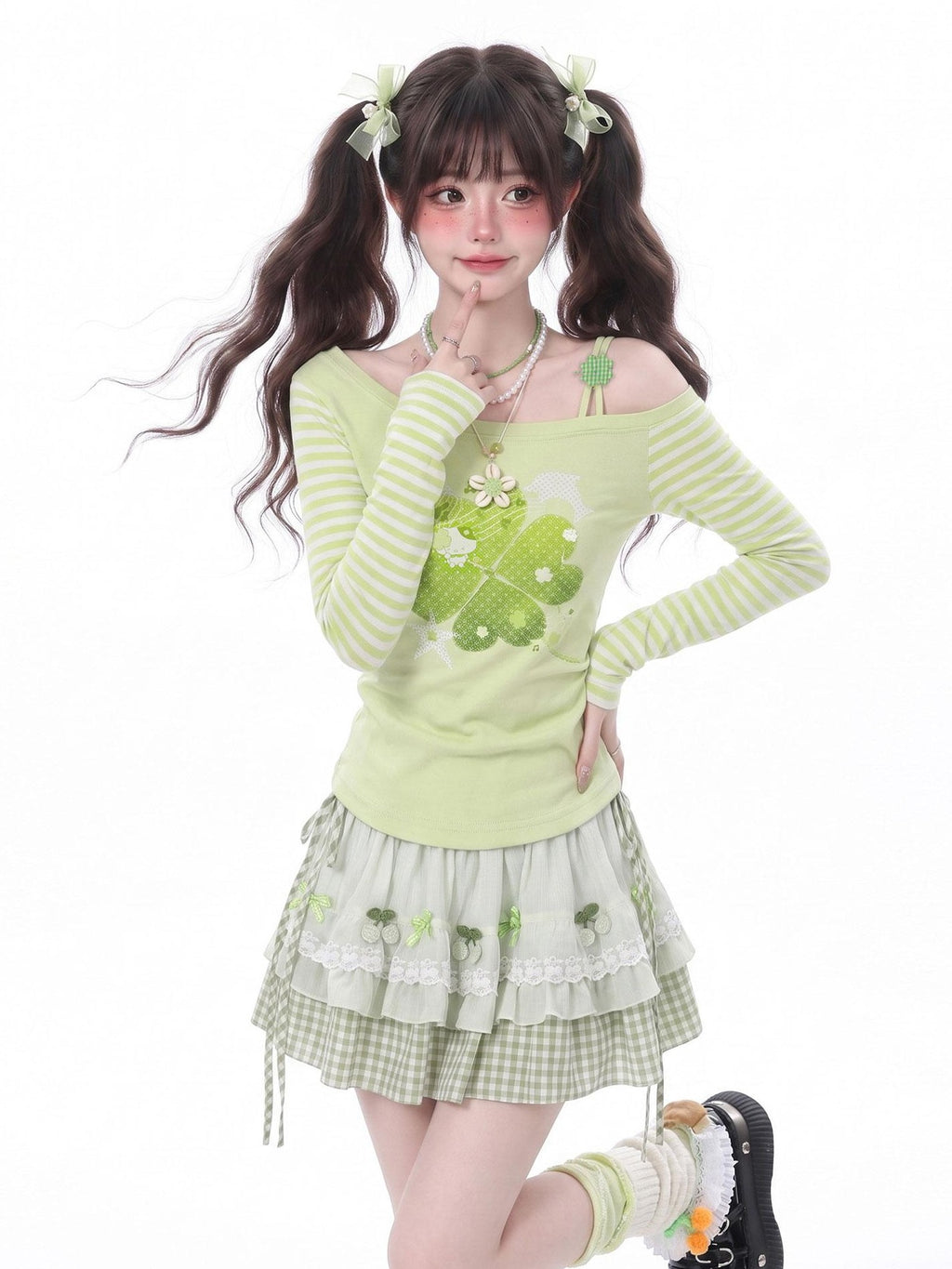 LaceBravo Asymmetric Shoulder Retro Striped Clover Print Women's Long Sleeve T-shirts