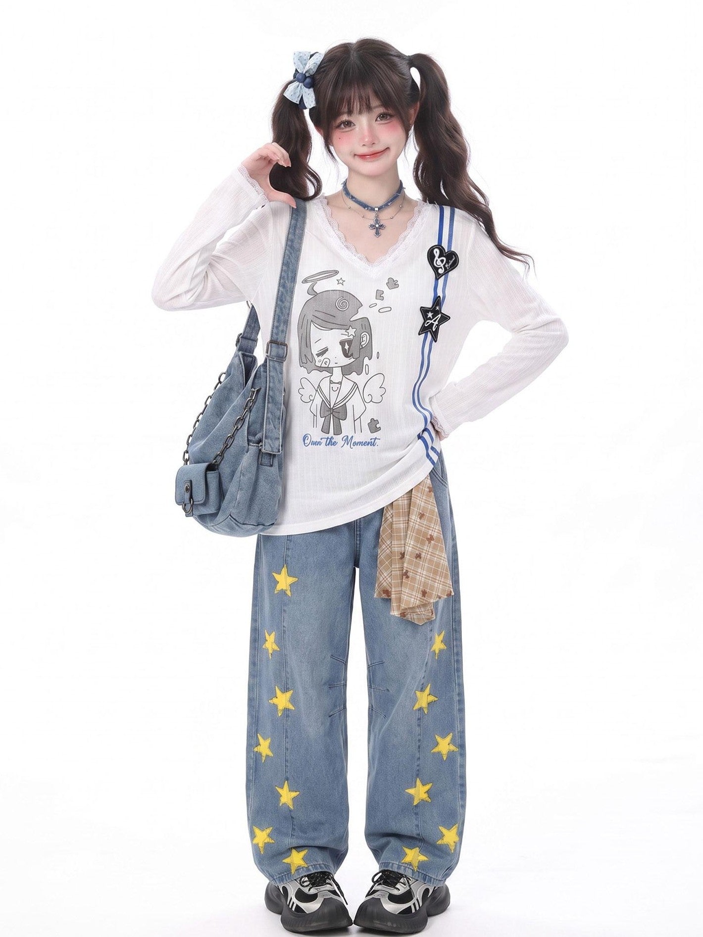 LaceBravo Cartoon Print V-neck Lace Trim Women's Lace Long Sleeve T-shirts