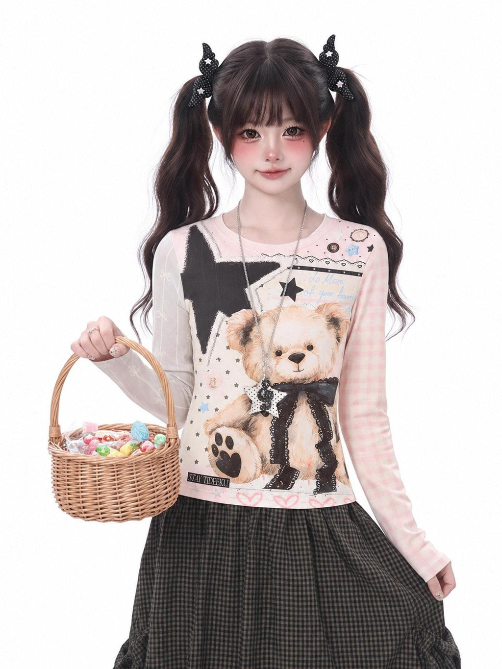 LaceBravo Cute Bear Print Colorblock Slim Fit Women's Long Sleeve T-shirts