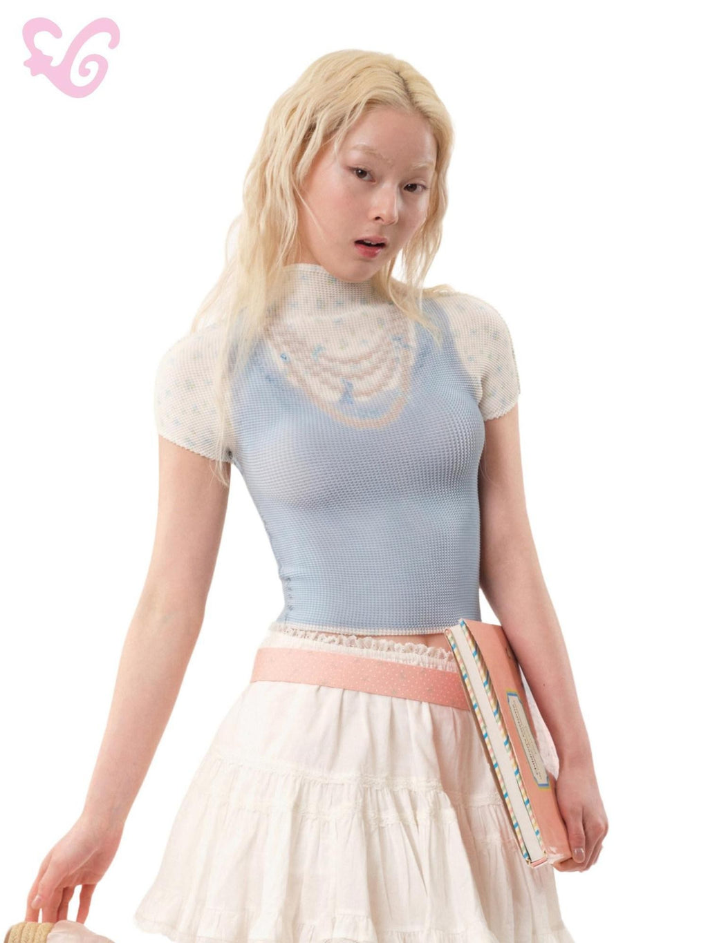 MOF Blue Pleated Pearl Chain Print Women's Cropped Slim Short Sleeve T-shirts