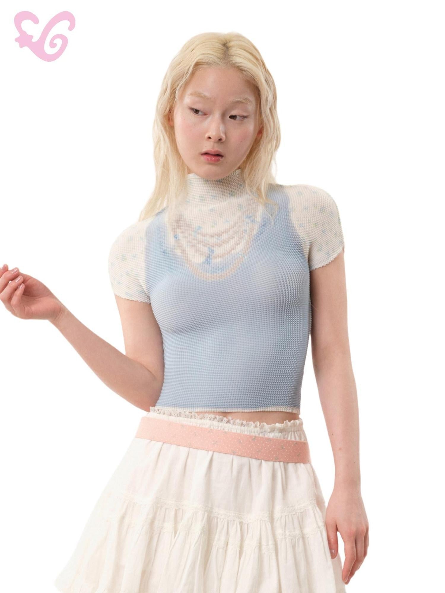 MOF Playful Graffiti Printed Ruched Slim Fit Women's Polyester Crop Tops