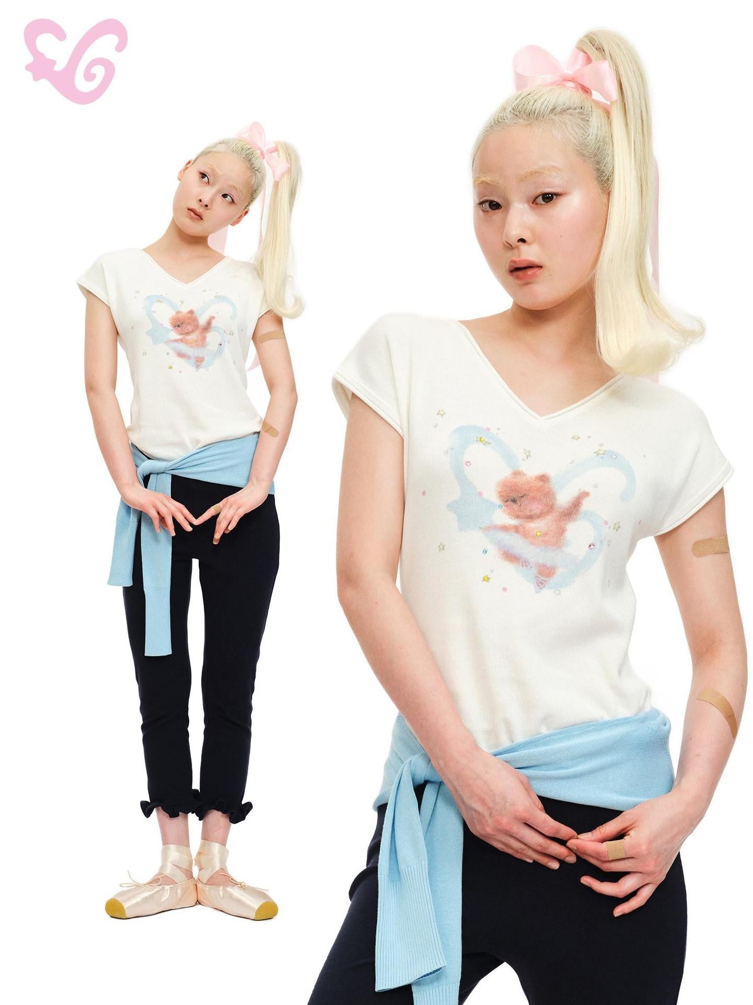MOF White Knit Bear Heart Print V-neck Crop Waist Women's Short Sleeve T-shirts