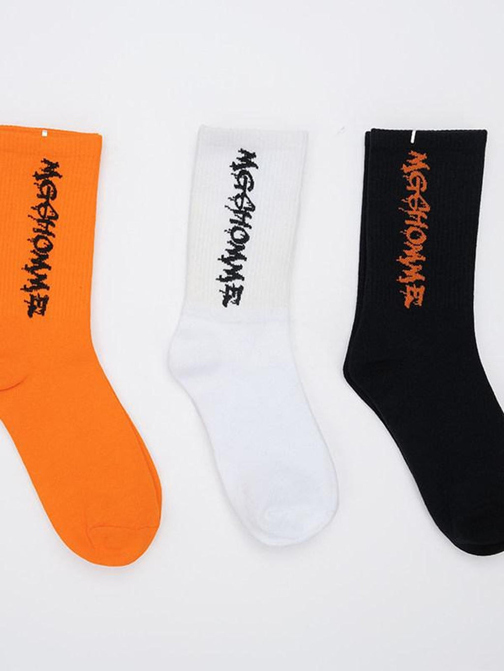 MOGONGSHE American Style Letter Print Mid Calf Women's Cotton Athletic Socks