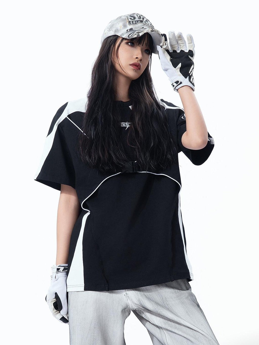 MOGONGSHE Monochrome Deconstructed Buckle Techwear Women's Short Sleeve T-shirts
