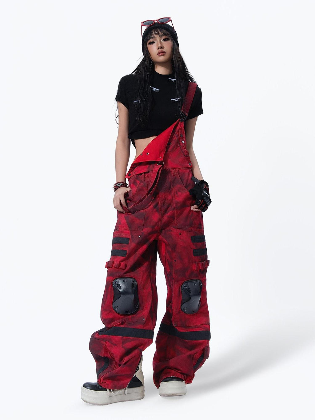 MOGONGSHE Red Cyberpunk Multi Strap Knee Pad Suspender Women's Cargo Pants
