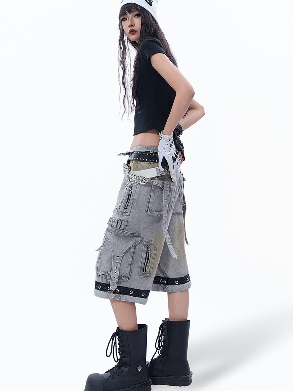 MOGONGSHE Retro Asian Letter Print Alternative Slim Fit Half Sleeve Women's Crop Tops