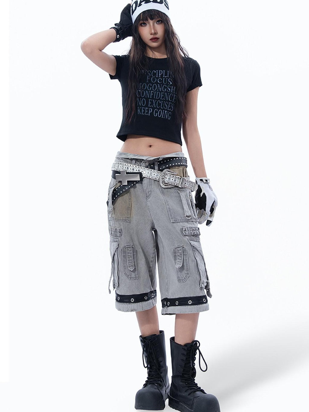 MOGONGSHE Retro Asian Letter Print Alternative Slim Fit Half Sleeve Women's Crop Tops